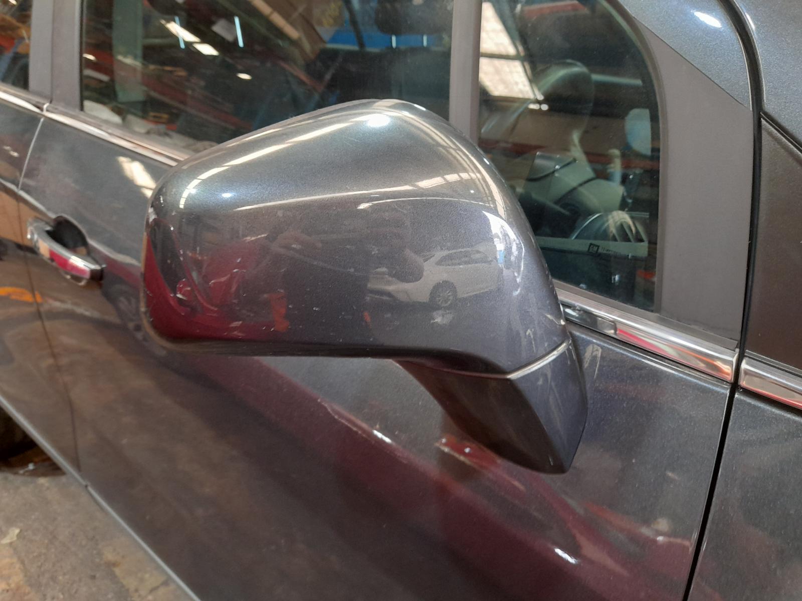 View Auto part Right Door Mirror Holden Trax 2016