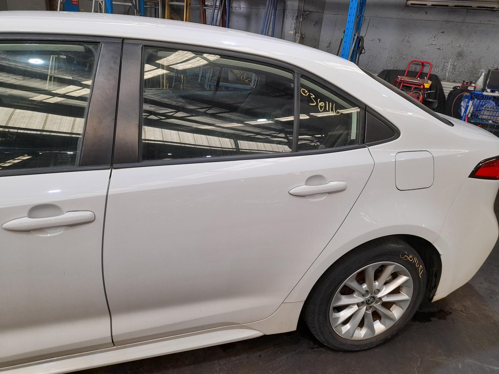 View Auto part Left Rear Door/Sliding Toyota Corolla 2020