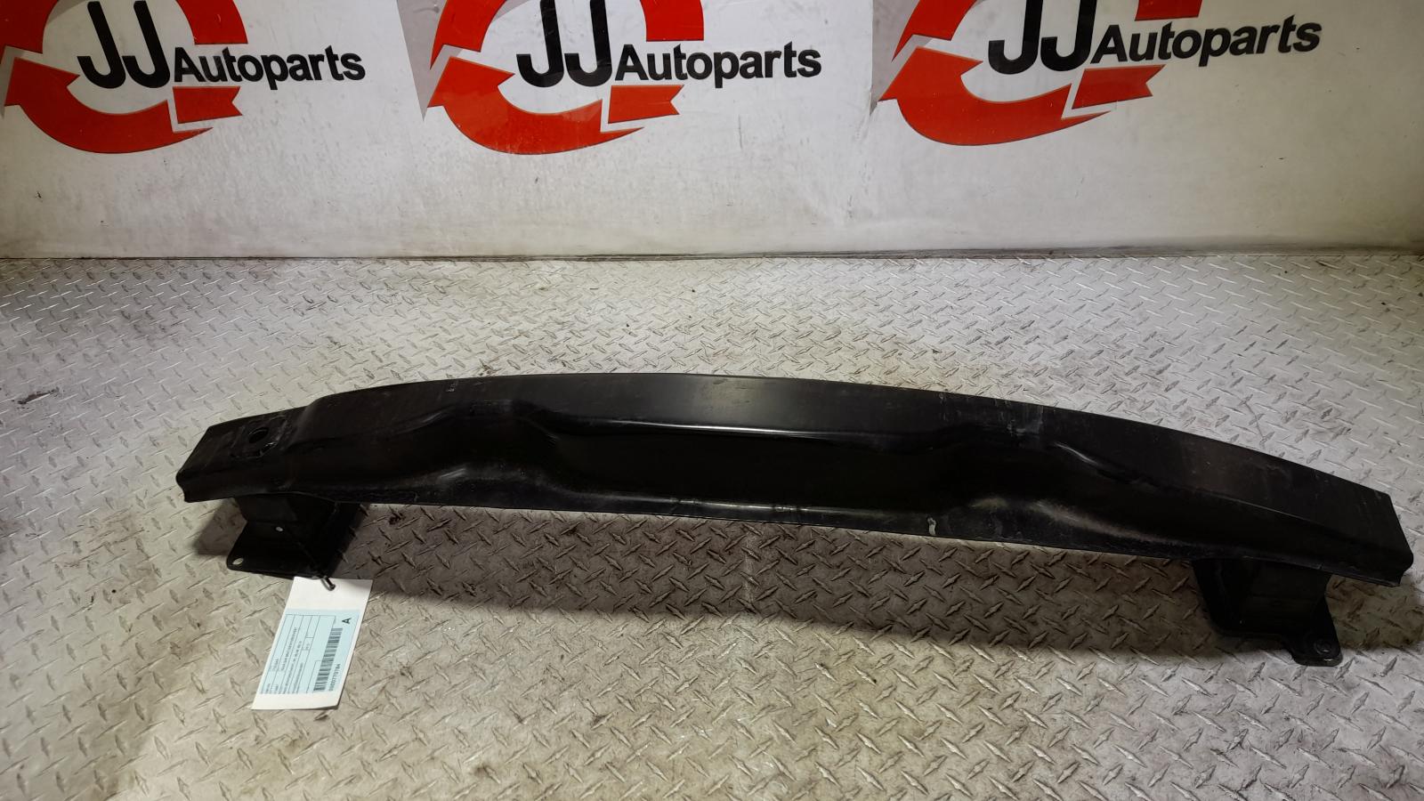 View Auto part R/Bar Bracket/Reinfo Volkswagen Tiguan 2013