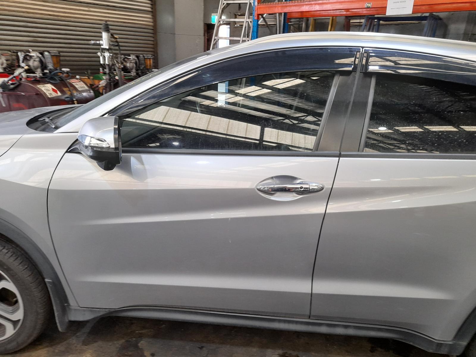 View Auto part Left Front Door Honda Hrv 2016