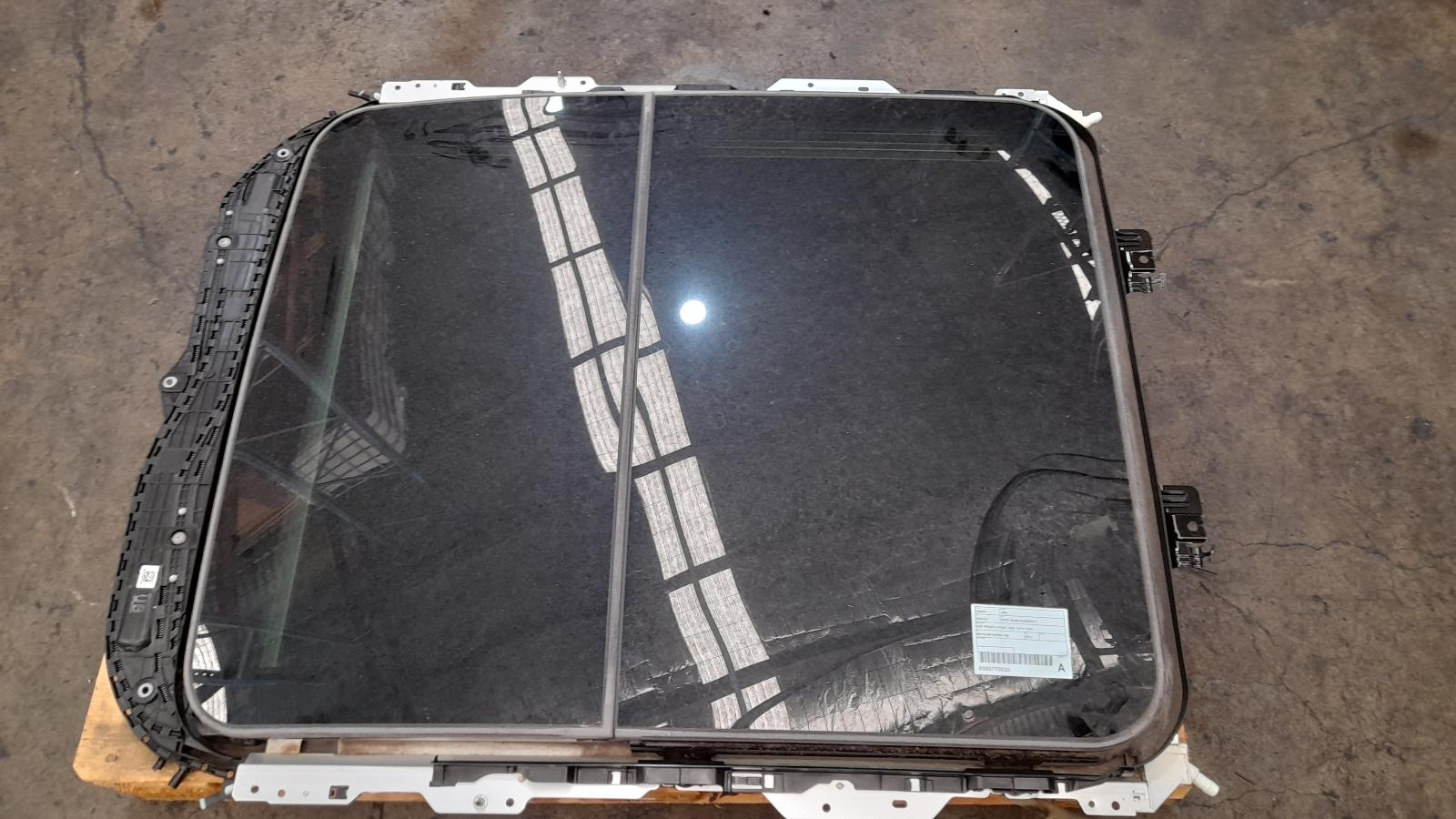 View Auto part Roof Glass/Sunroof/T Honda Hrv 2016