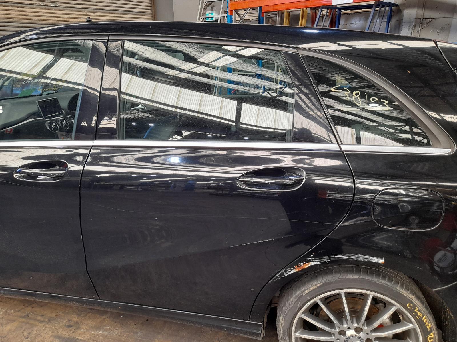 View Auto part Left Rear Door/Sliding Mercedes B Class 2014