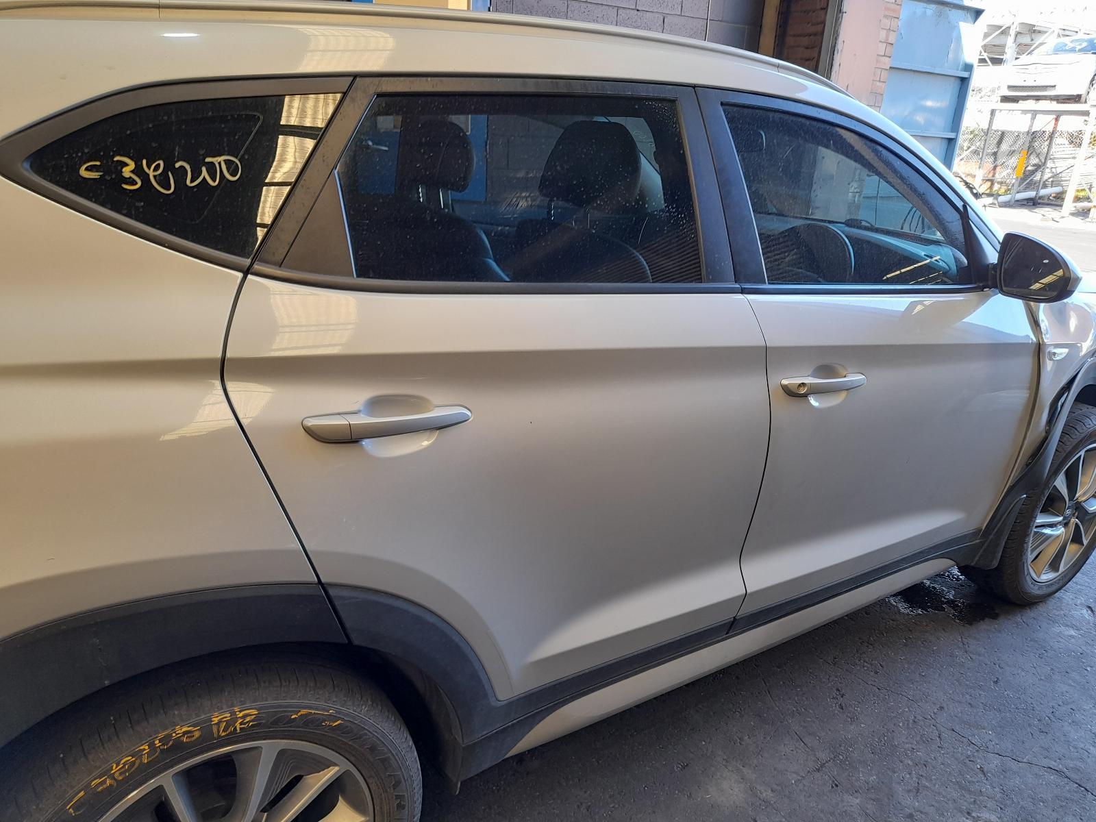 View Auto part Right Rear Door Sliding Hyundai Tucson 2018
