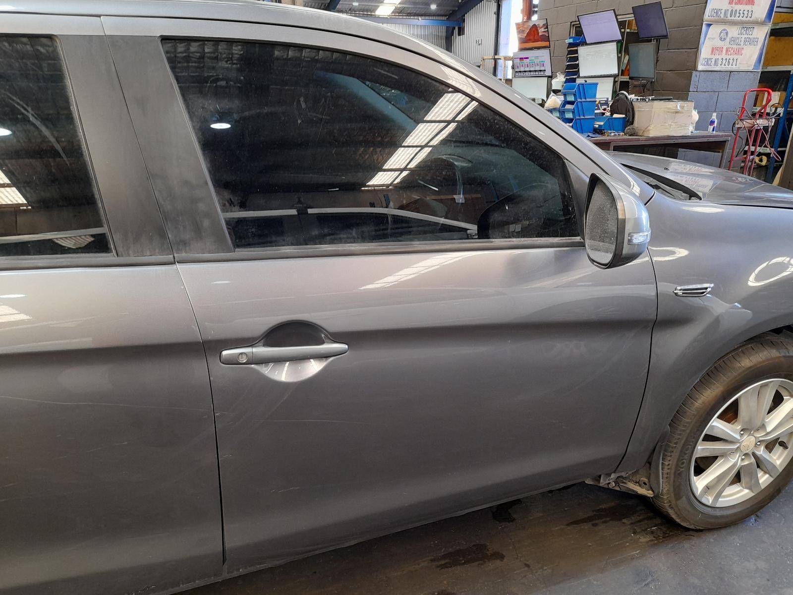 View Auto part Right Front Door Mitsubishi Asx 2013