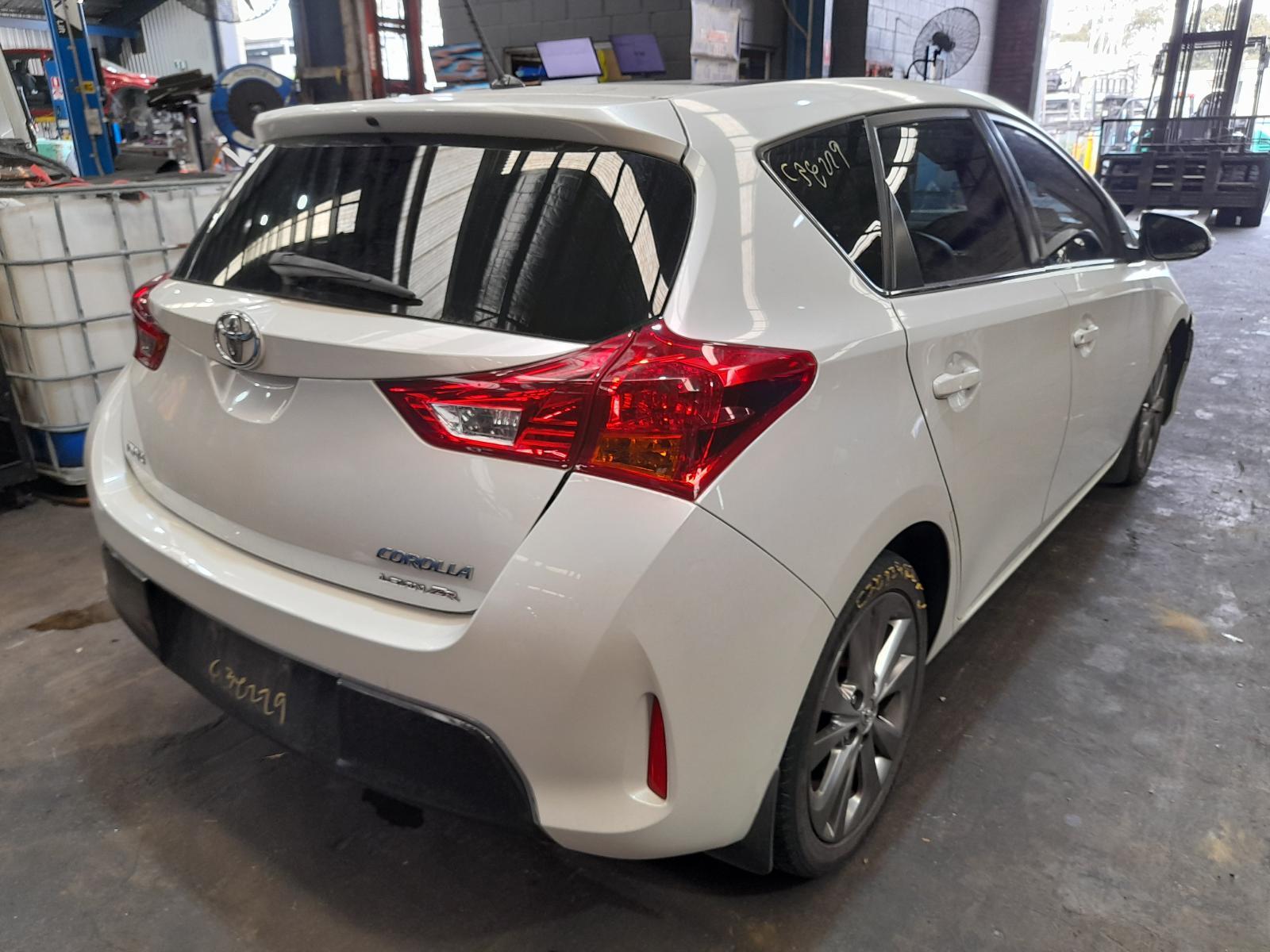 View Auto part Trans/Gearbox Toyota Corolla 2015