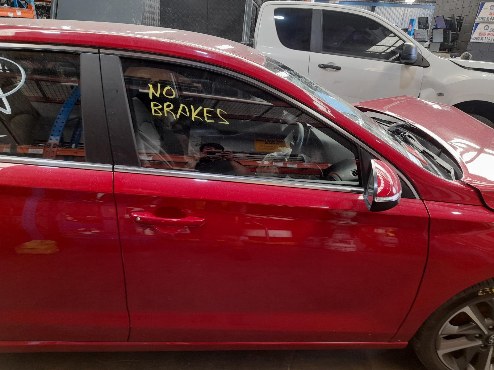 View Auto part Right Front Door Hyundai I30 2022