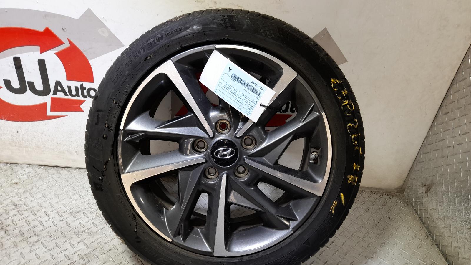 View Auto part Wheel Mag Hyundai I30 2022