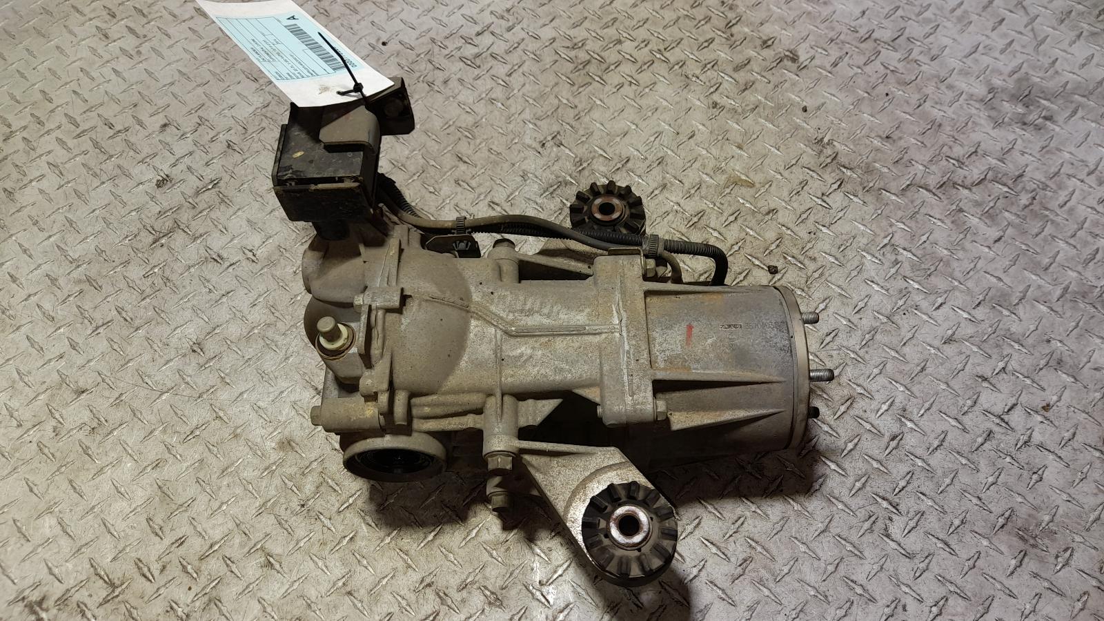 View Auto part Differential Centre Mitsubishi Outlander 2016