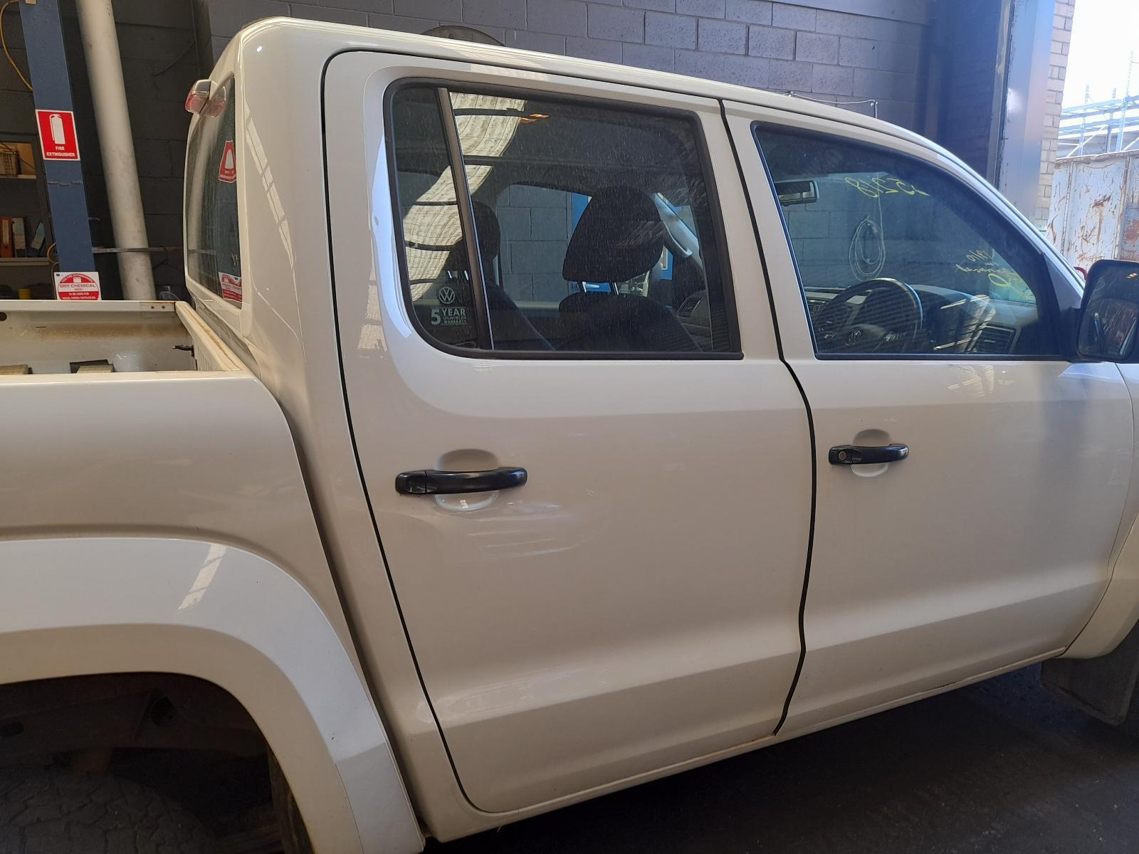 View Auto part Right Rear Door Sliding Volkswagen Amarok 2020