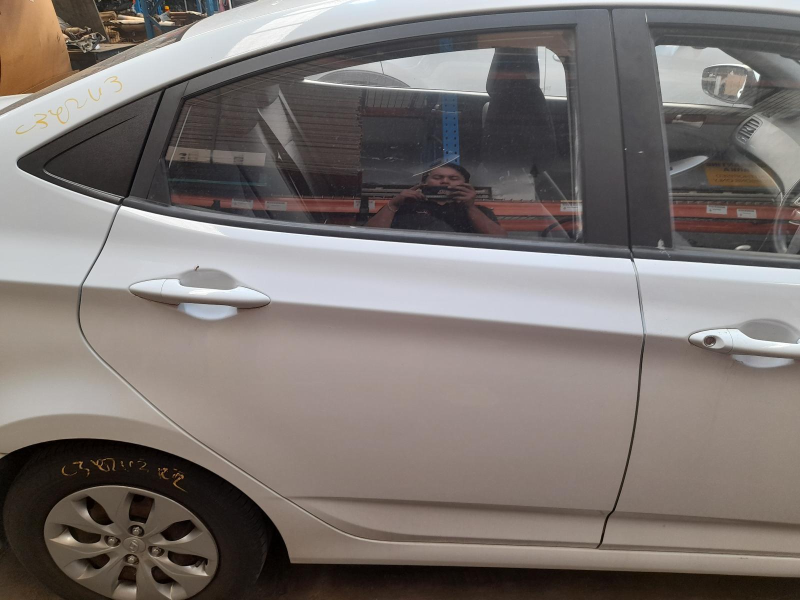 View Auto part Right Rear Door Sliding Hyundai Accent 2016