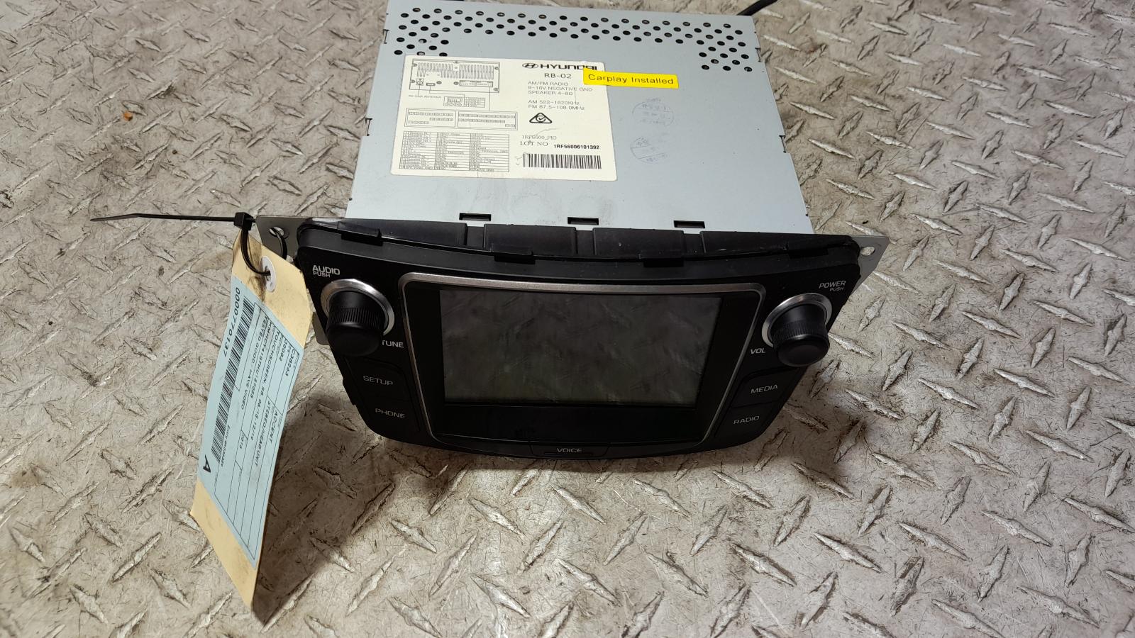 View Auto part Radio/Cd/Dvd/Sat/Tv Hyundai Accent 2016