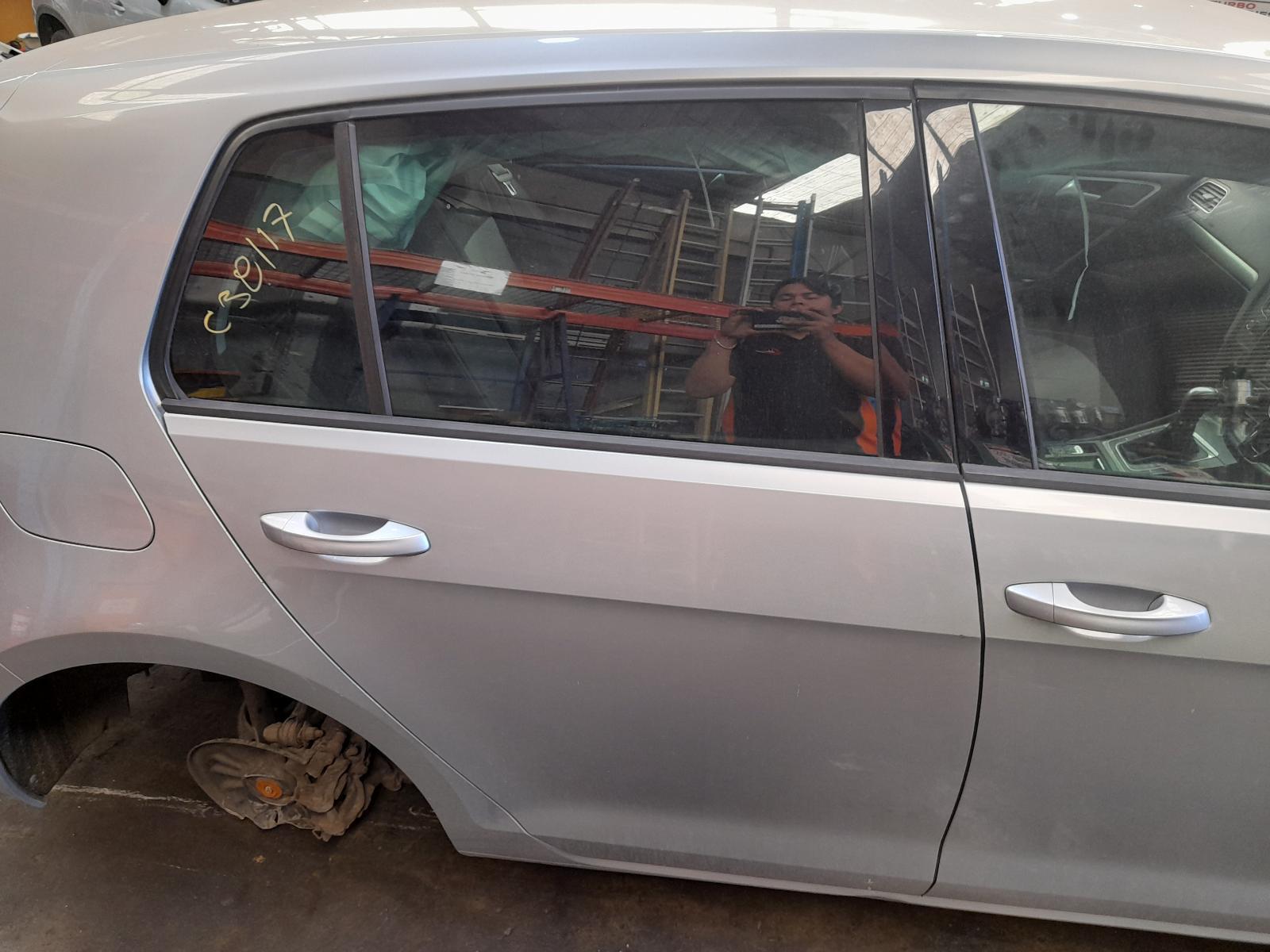 View Auto part Right Rear Door Sliding Volkswagen Golf 2014