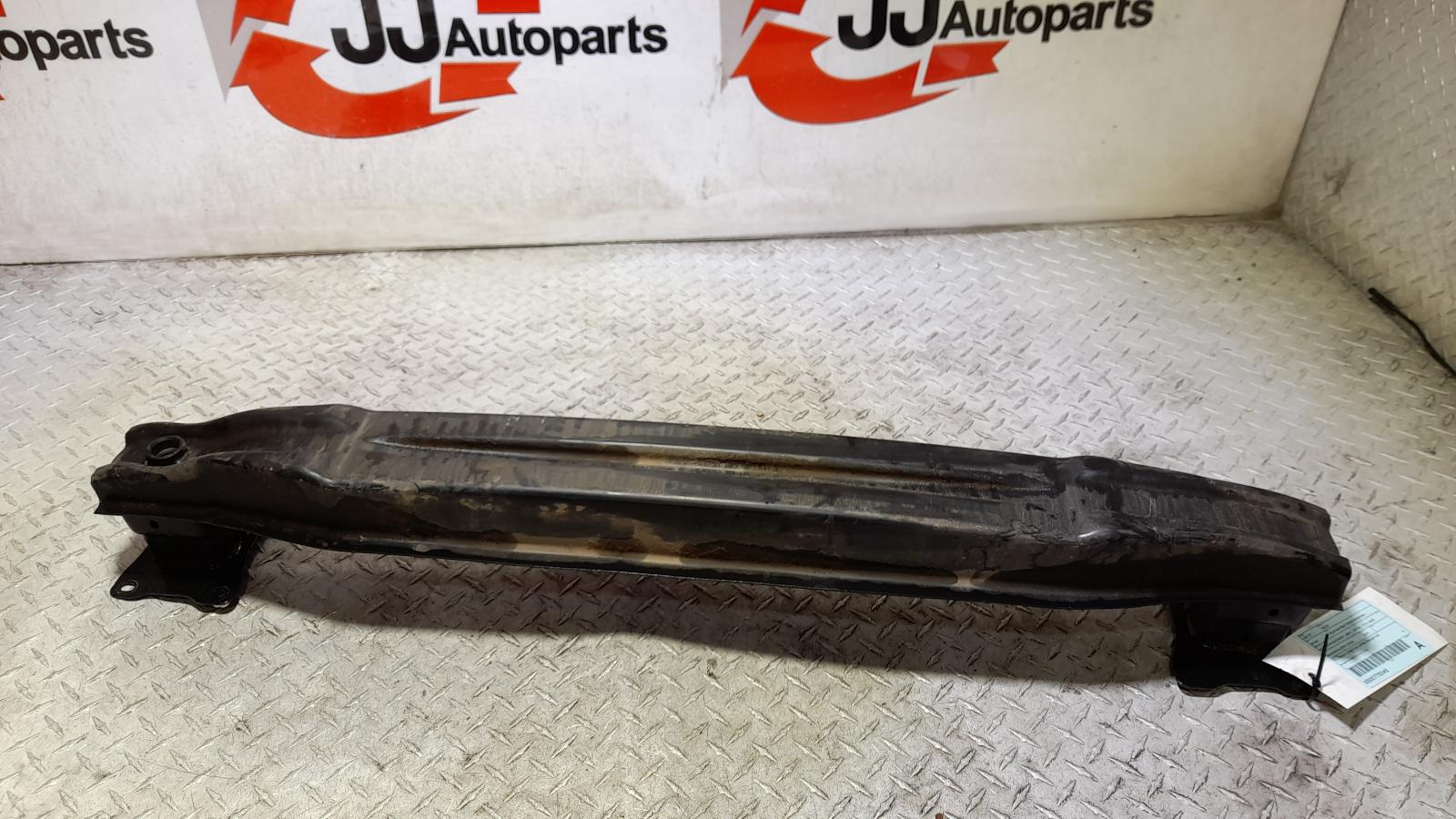 View Auto part R/Bar Bracket/Reinfo Volkswagen Golf 2014