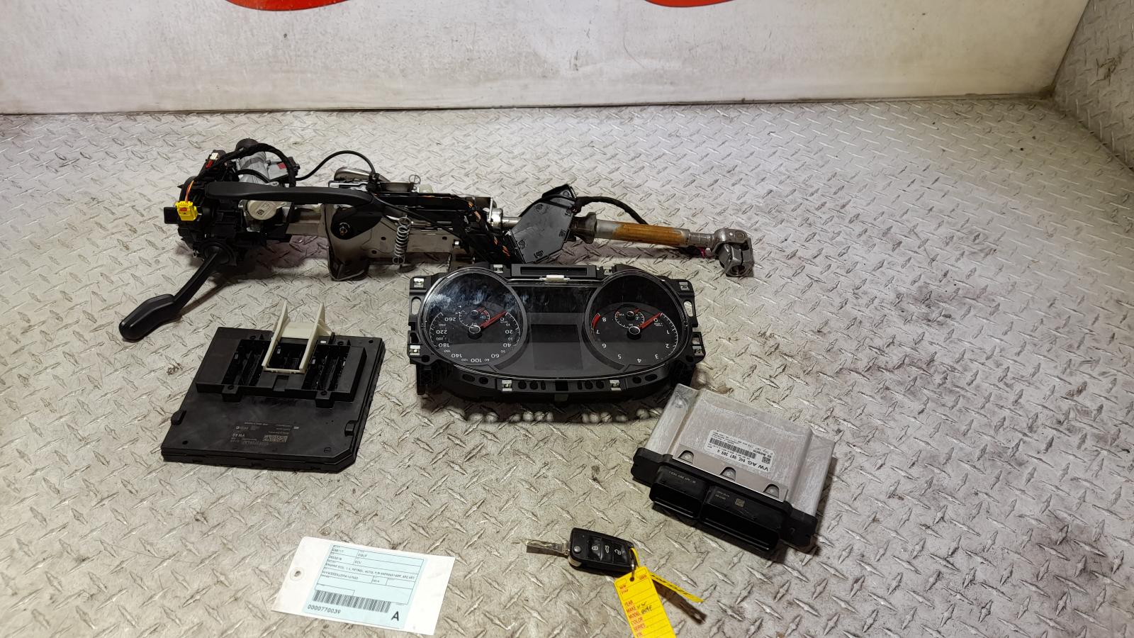 View Auto part Ecu Volkswagen Golf 2014