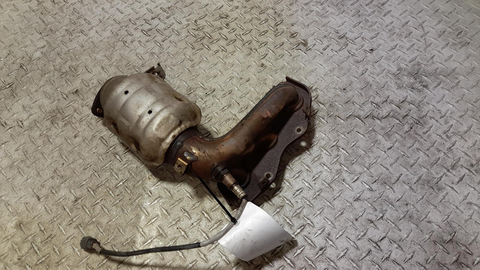View Auto part Catalytic Converter Toyota Kluger 2015