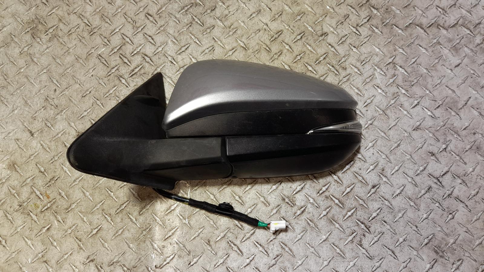 View Auto part Left Door Mirror Toyota Kluger 2015
