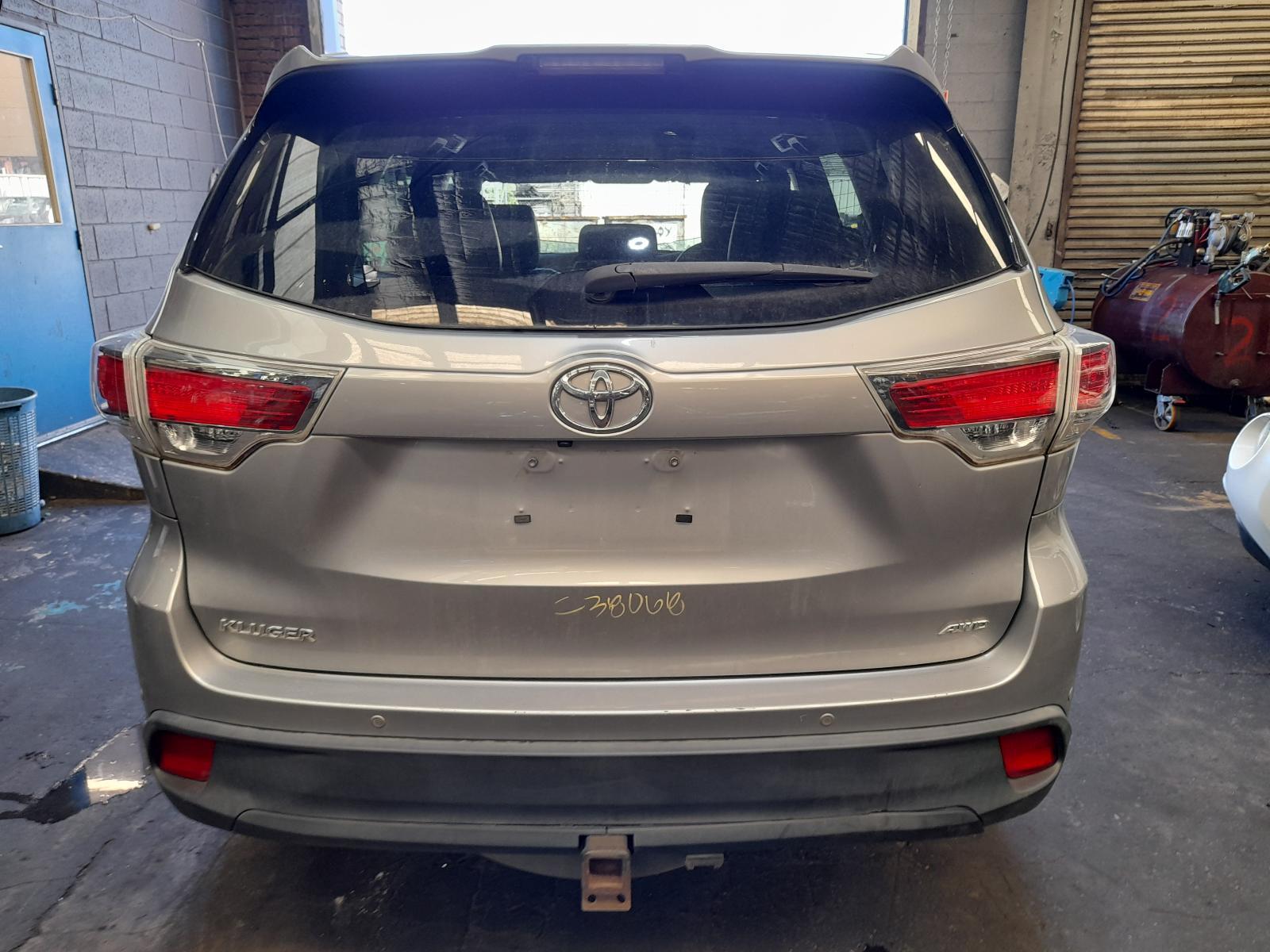 View Auto part Bootlid/Tailgate Toyota Kluger 2015