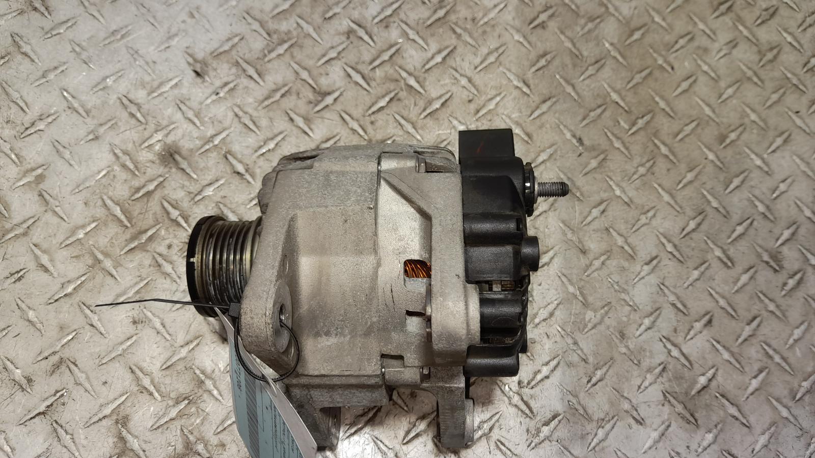 View Auto part Alternator Nissan Pulsar 2013