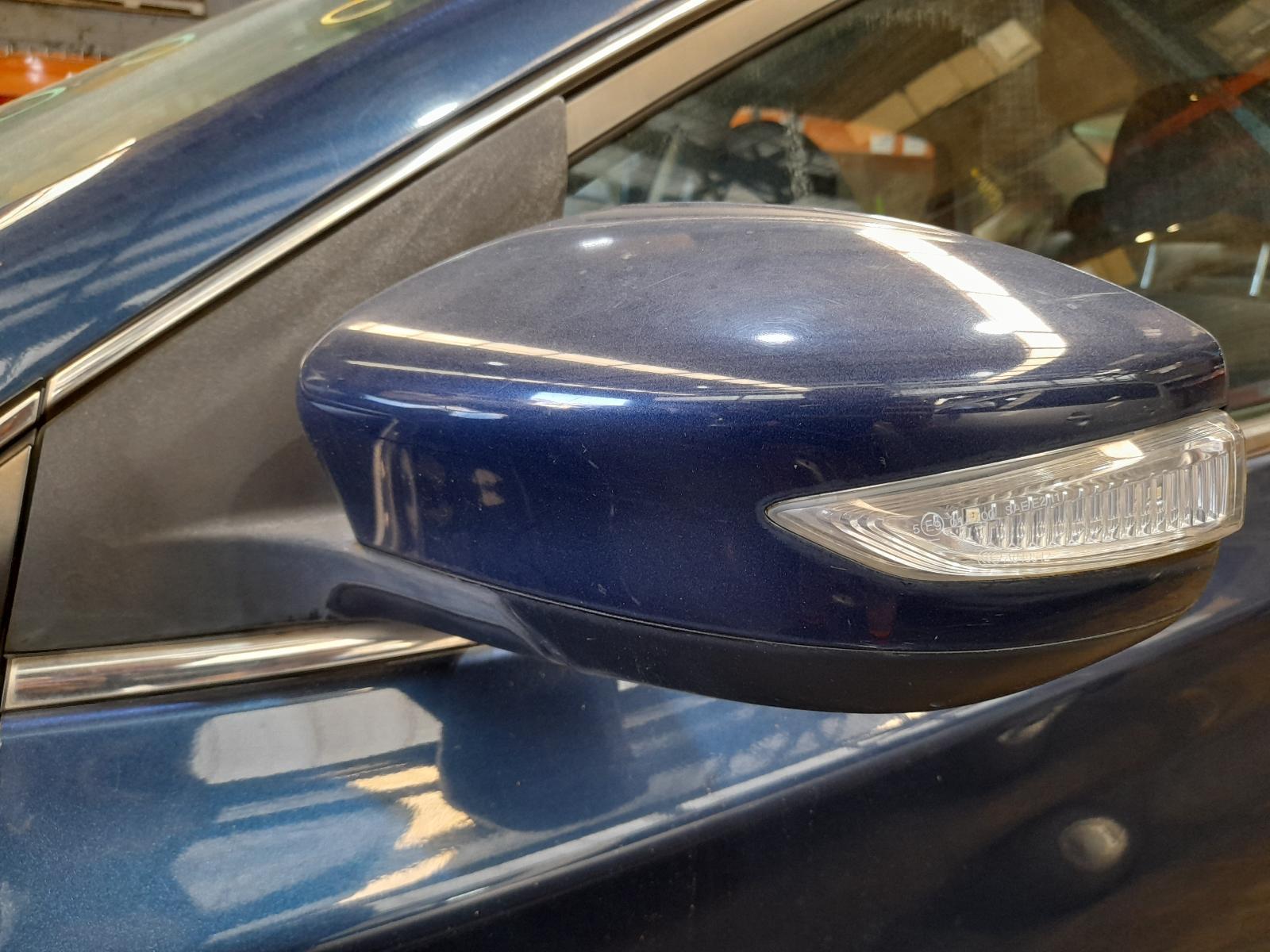 View Auto part Left Door Mirror Nissan Pulsar 2013