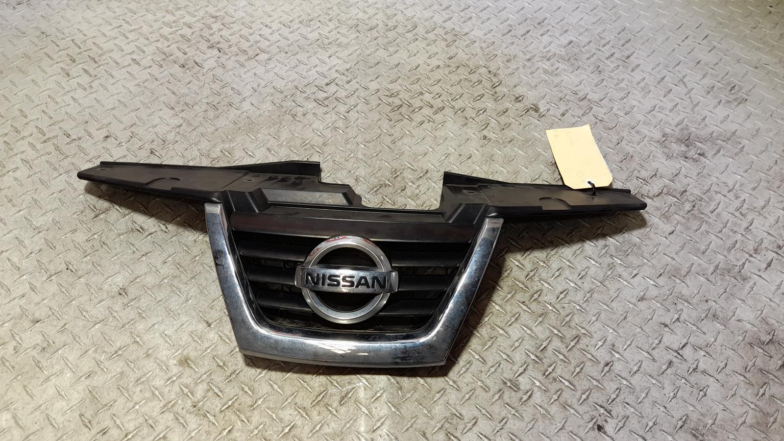 View Auto part Grille Nissan Juke 2014