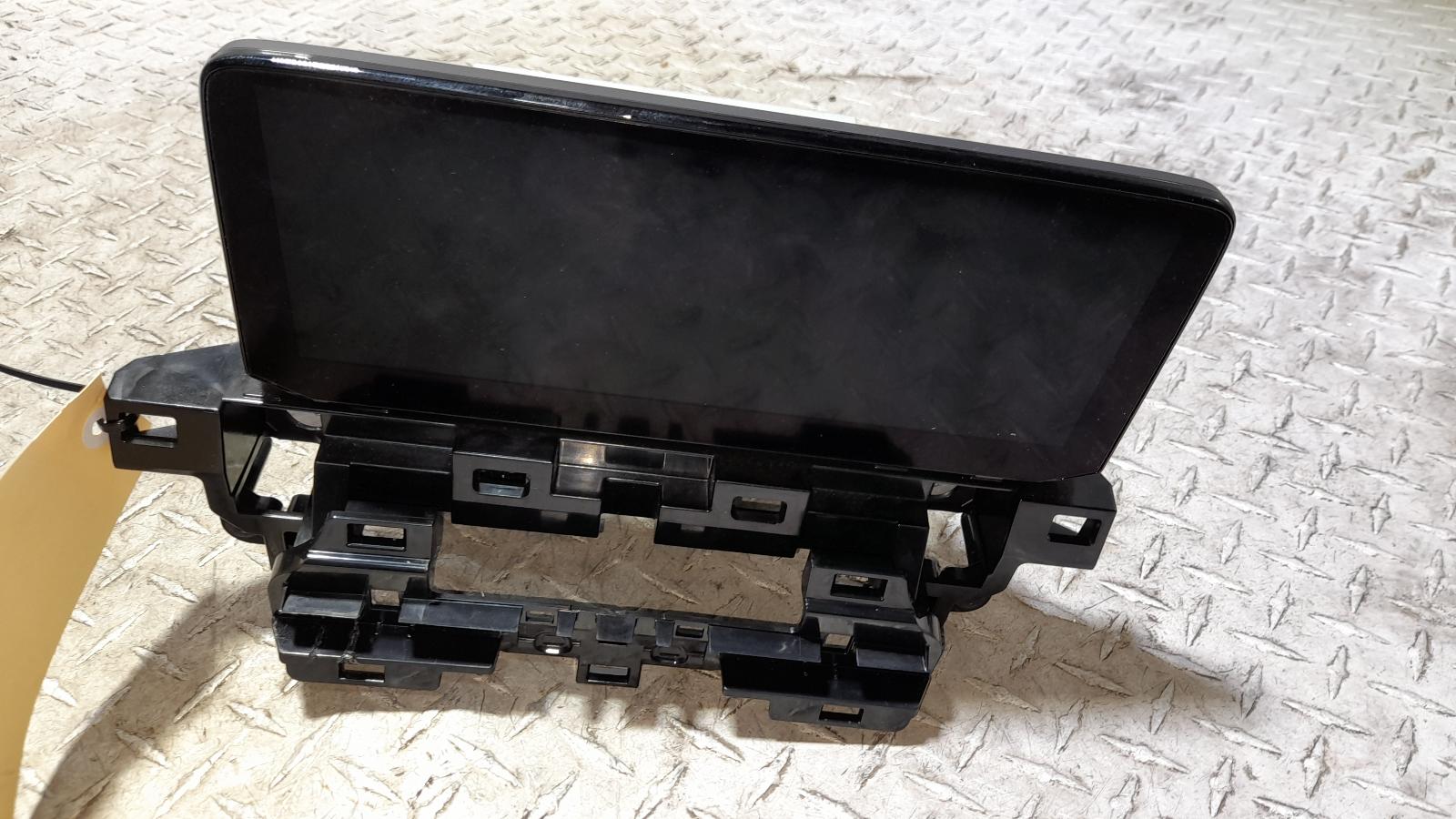 View Auto part Radio/Cd/Dvd/Sat/Tv Mazda Cx5 2021