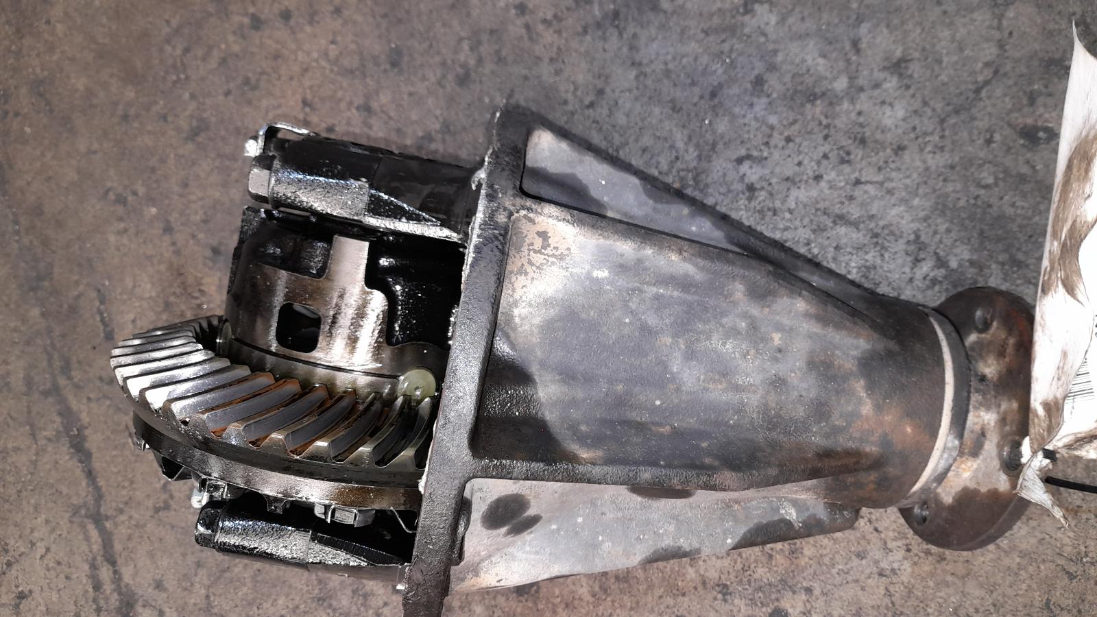 View Auto part Differential Centre Toyota Hilux 2010