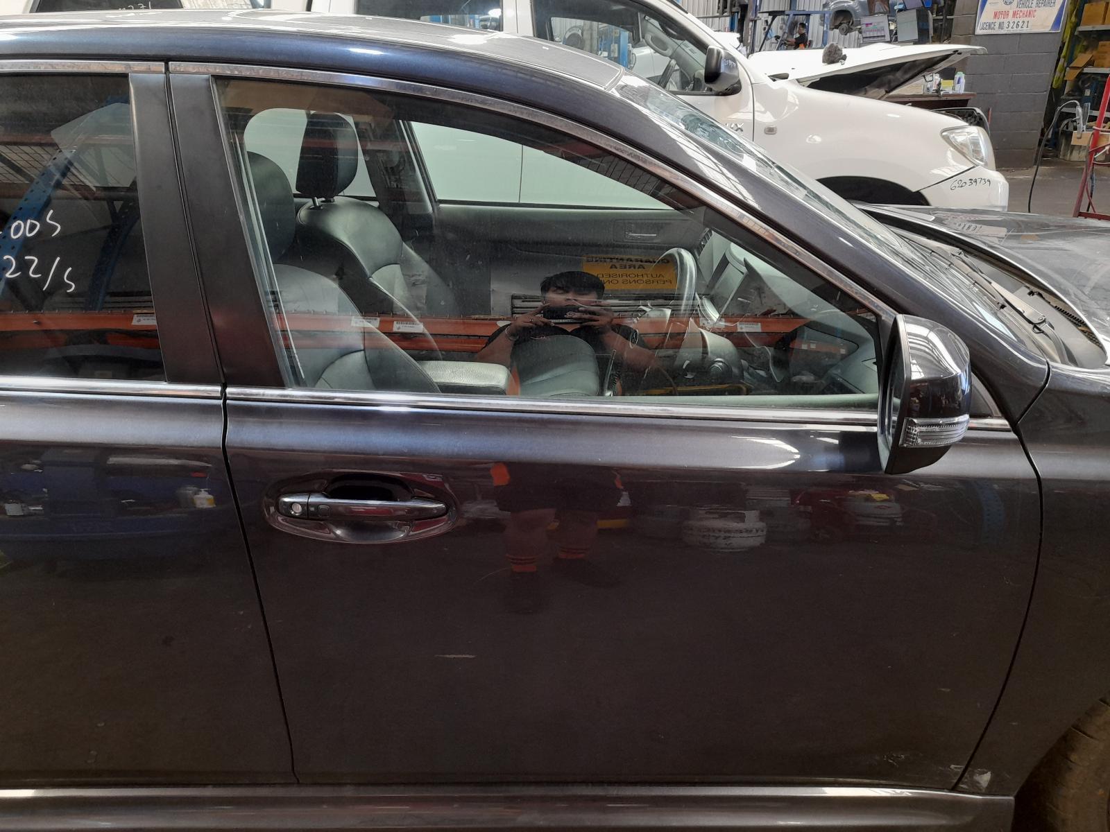 View Auto part Right Front Door Subaru Liberty 2012