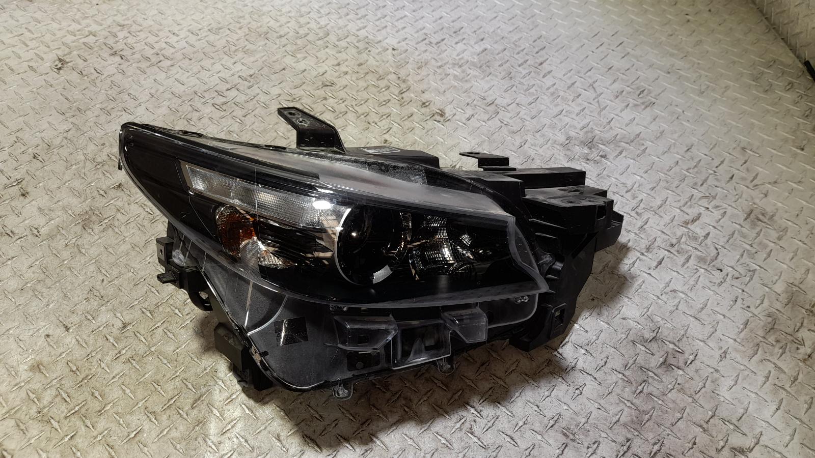View Auto part Right Headlamp Mazda Cx9 2023