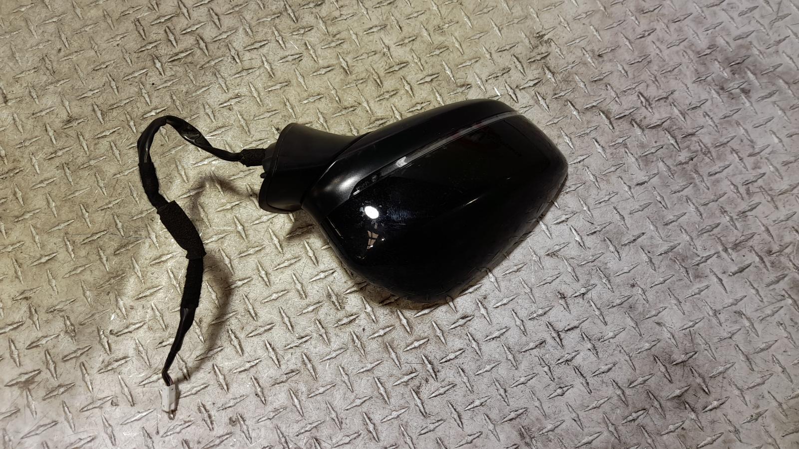 View Auto part Right Door Mirror Mazda Cx9 2023