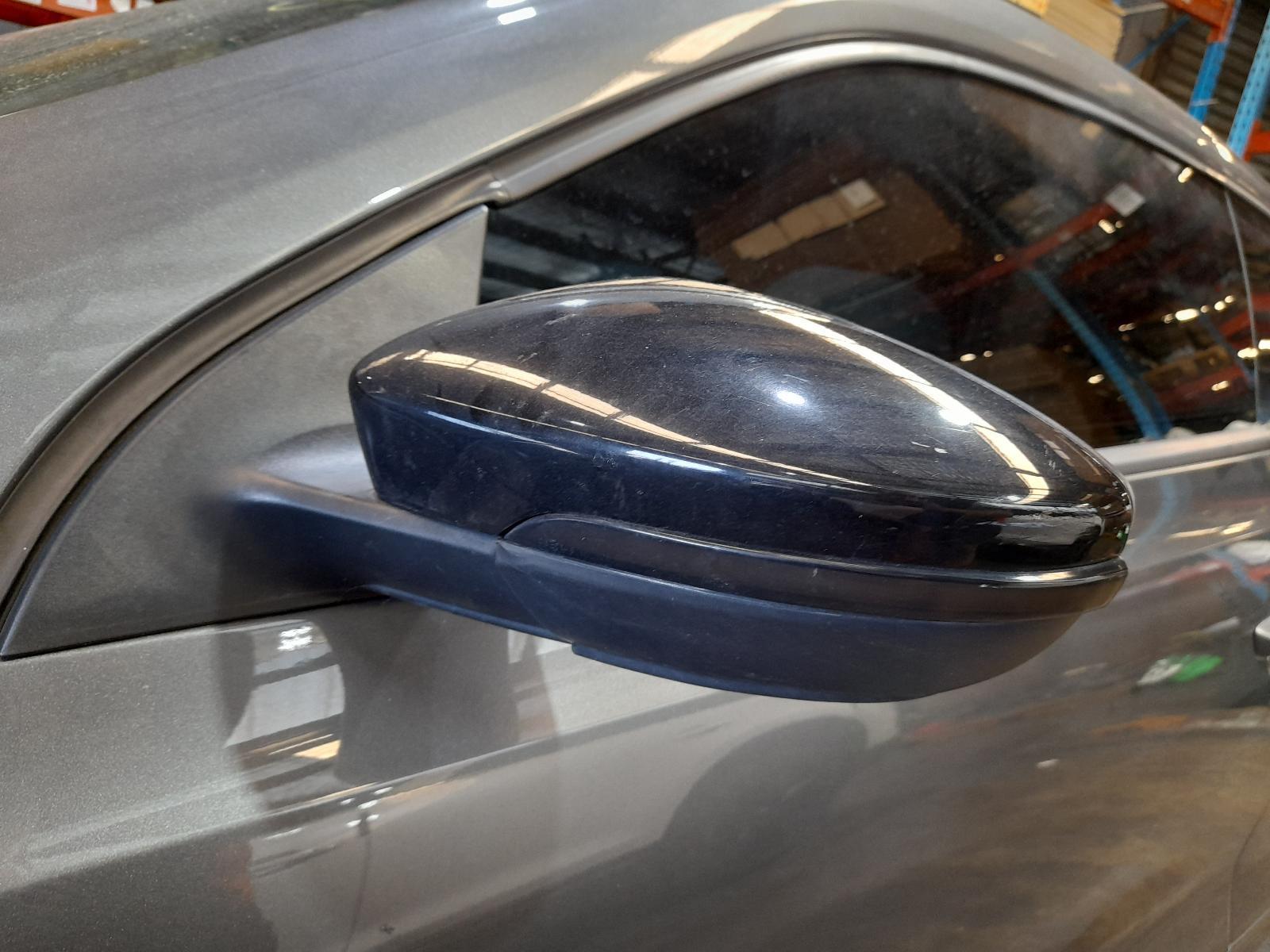 View Auto part Left Door Mirror Volkswagen Scirocco 2012