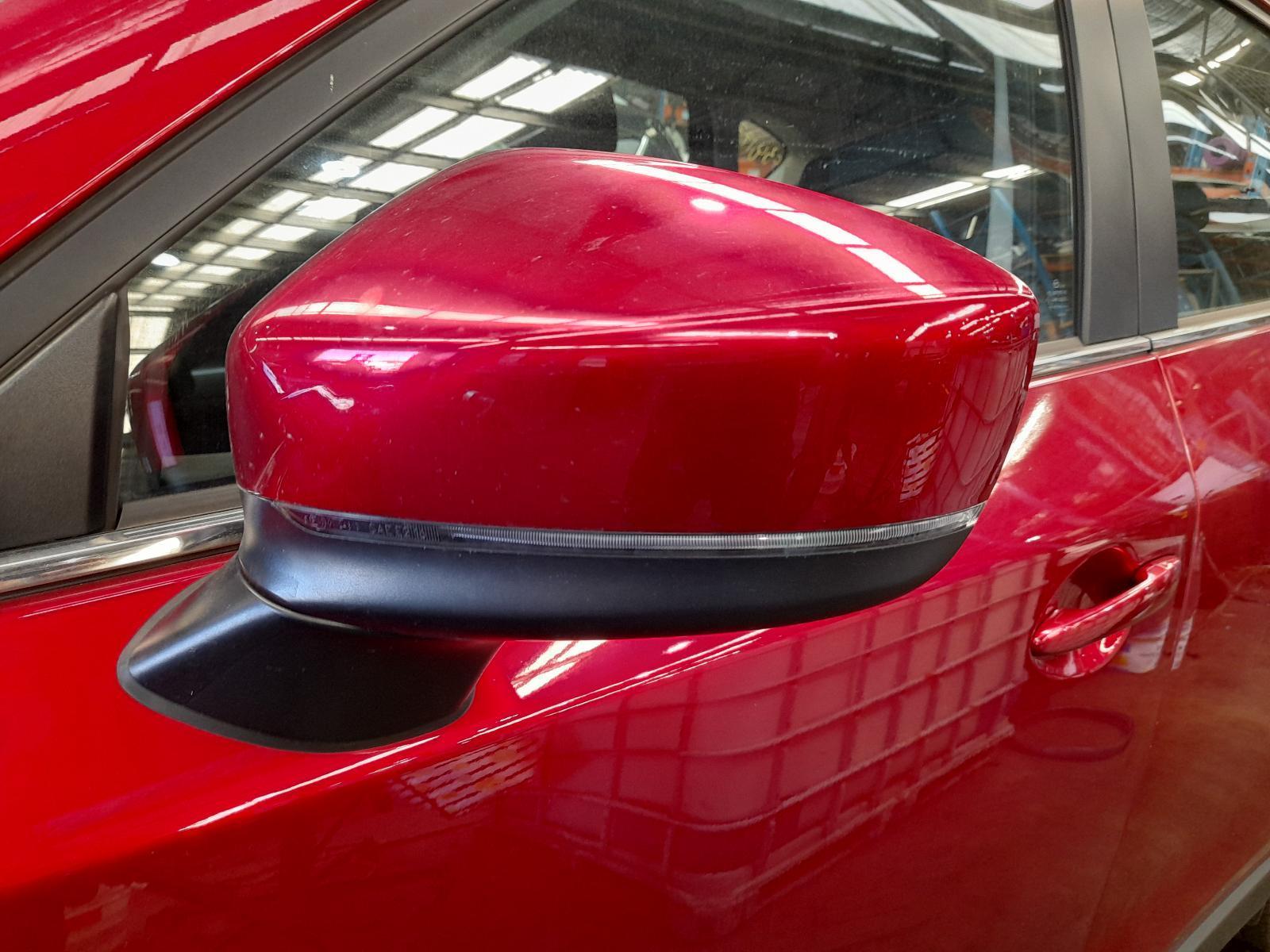 View Auto part Left Door Mirror Mazda Cx5 2021
