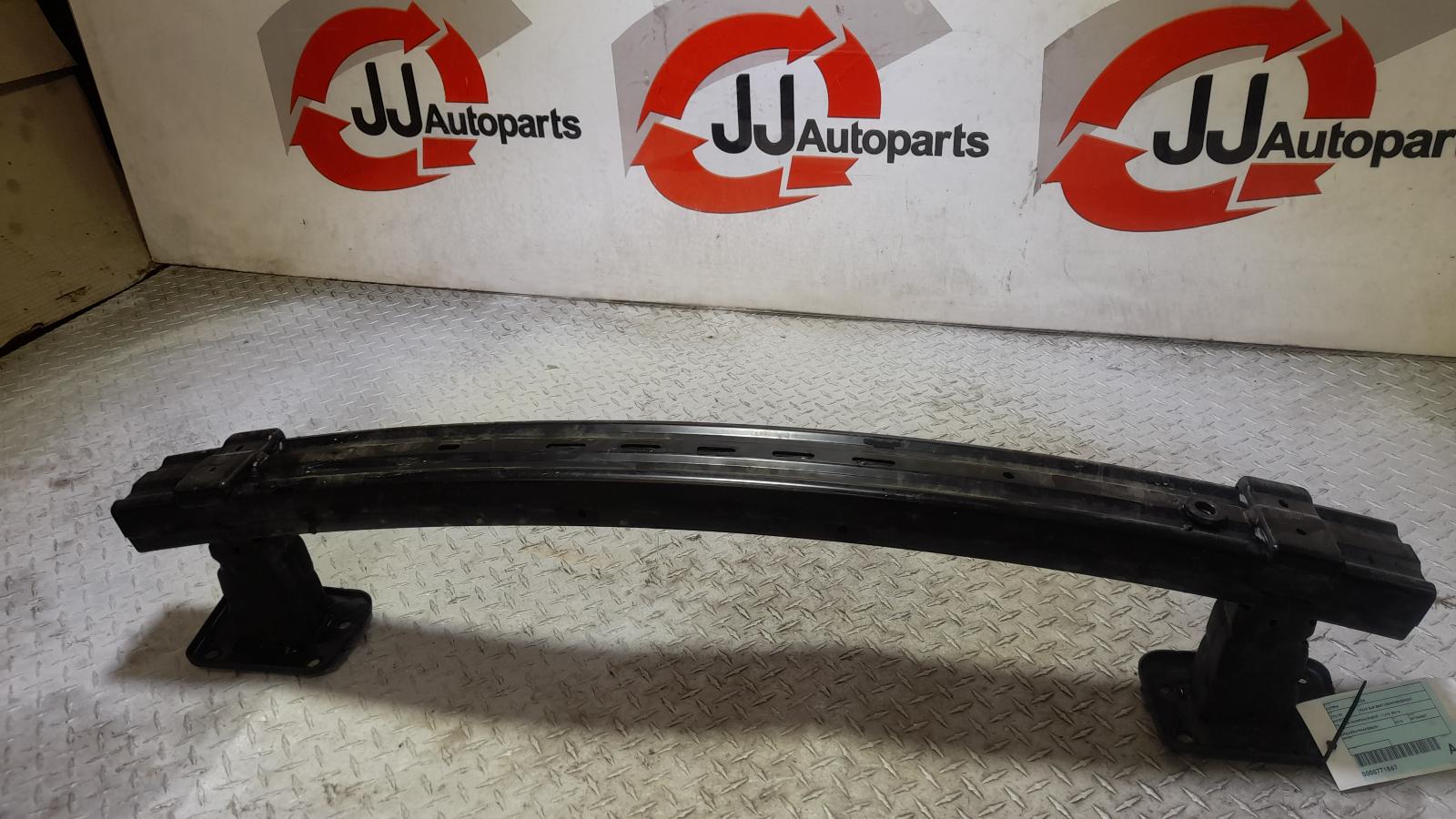 View Auto part R/Bar Bracket/Reinfo Ford Kuga 2013