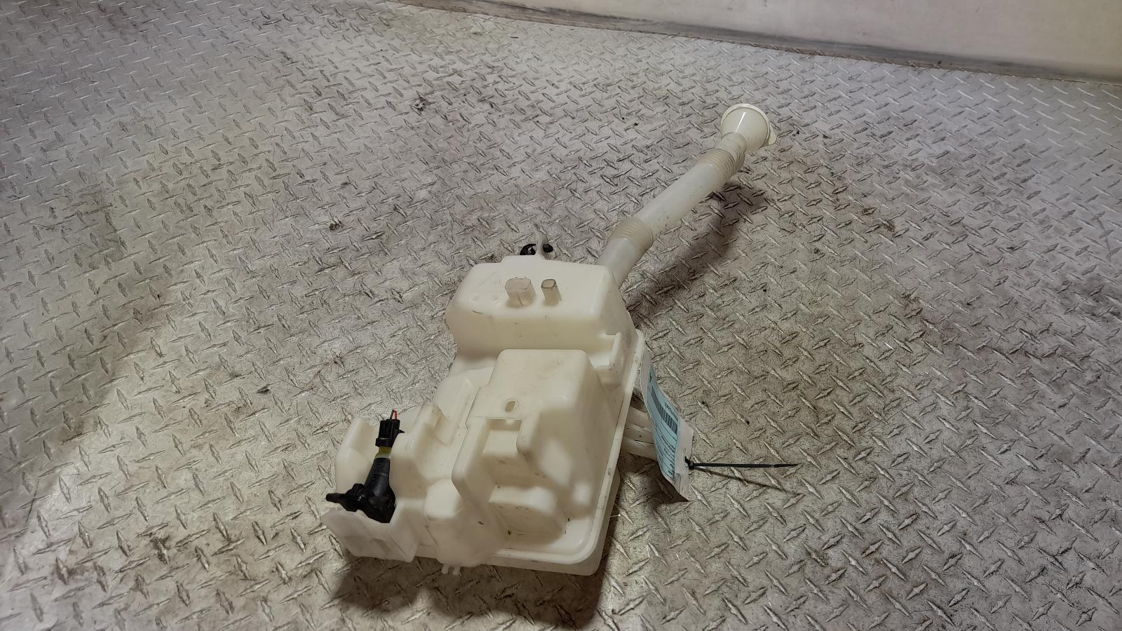 View Auto part Washer Bottle Mitsubishi Eclipse Cross 2018