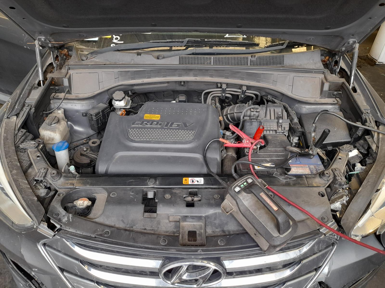 View Auto part Engine Hyundai Santa Fe 2014