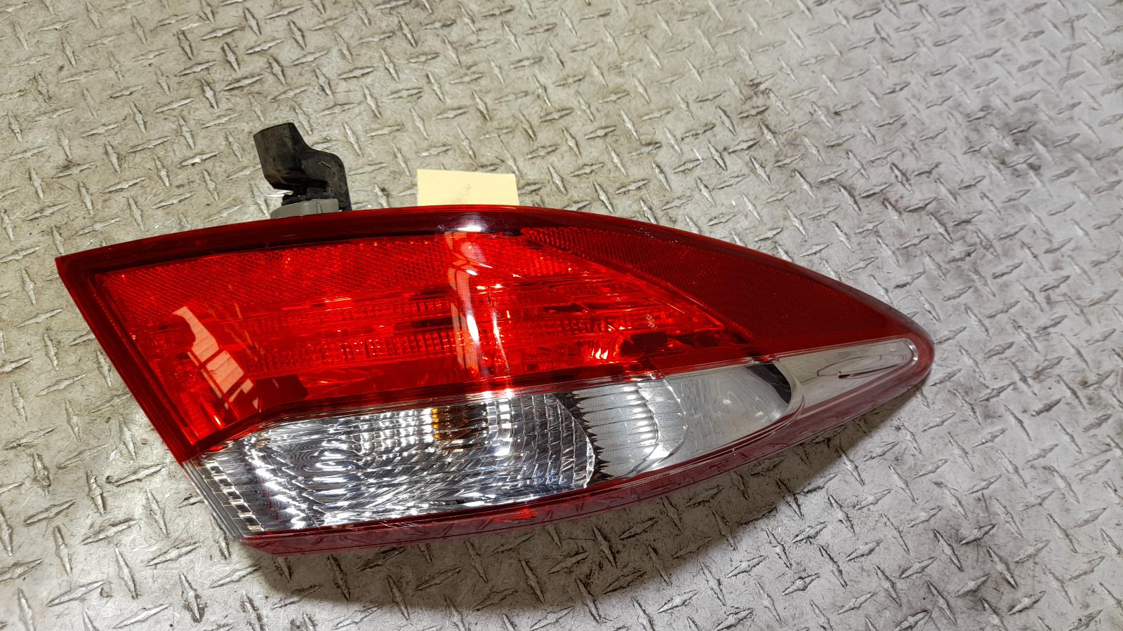 View Auto part Left Taillight Toyota Camry 2015