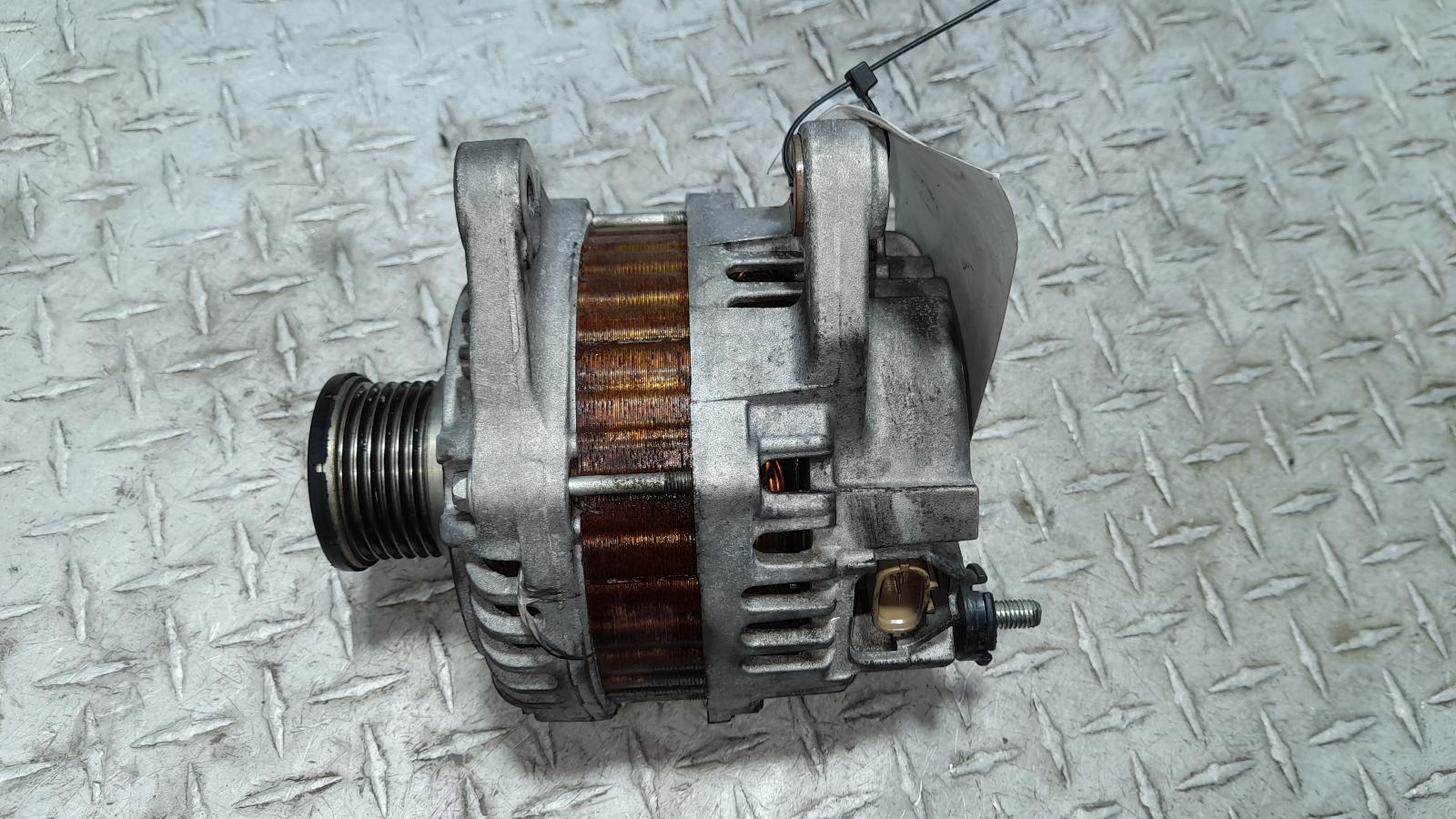 View Auto part Alternator Nissan Dualis 2013