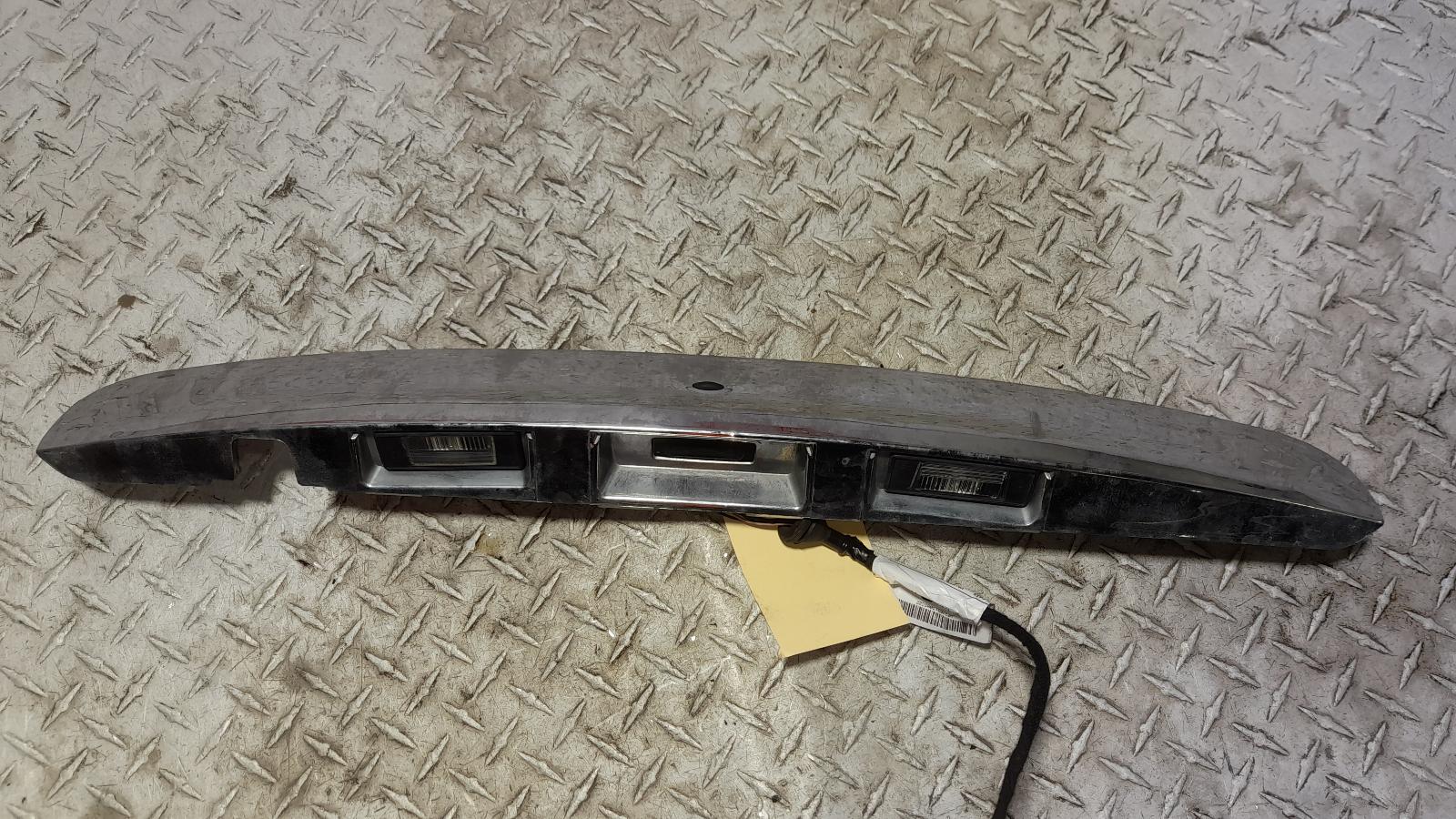 View Auto part Rear Garnish Nissan Dualis 2013