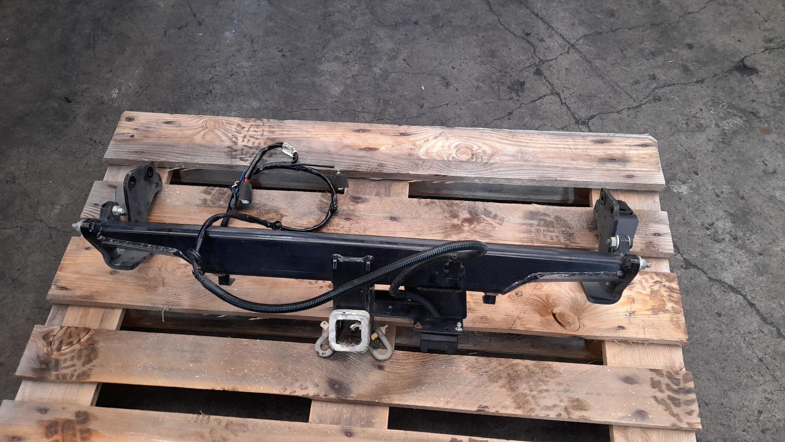 View Auto part Towbar Mitsubishi Asx 2011