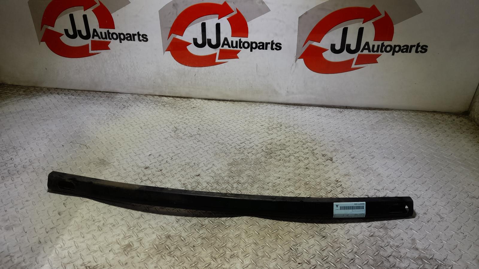 View Auto part R/Bar Bracket/Reinfo Nissan Xtrail 2011