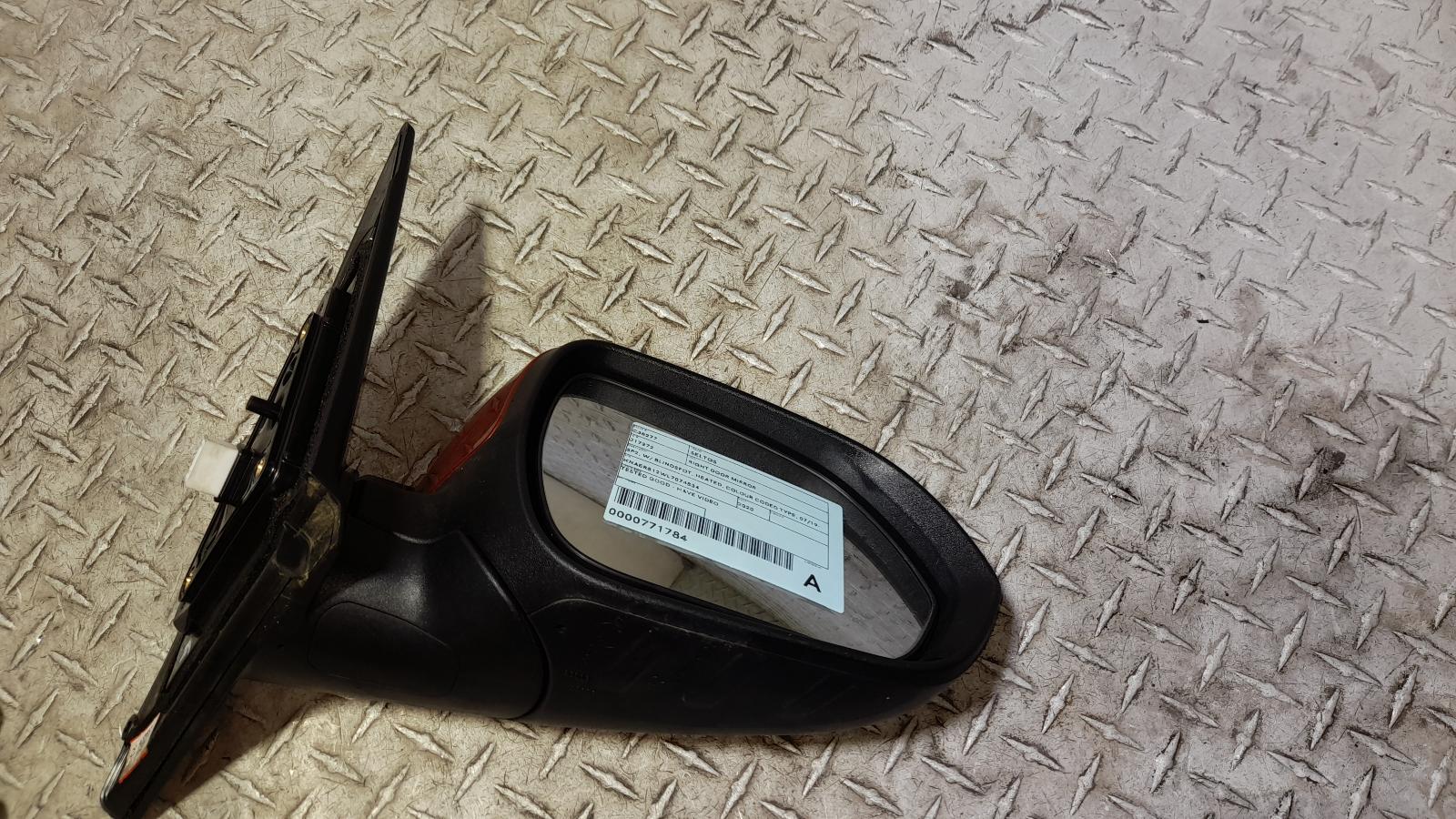 View Auto part Right Door Mirror Kia Seltos 2020