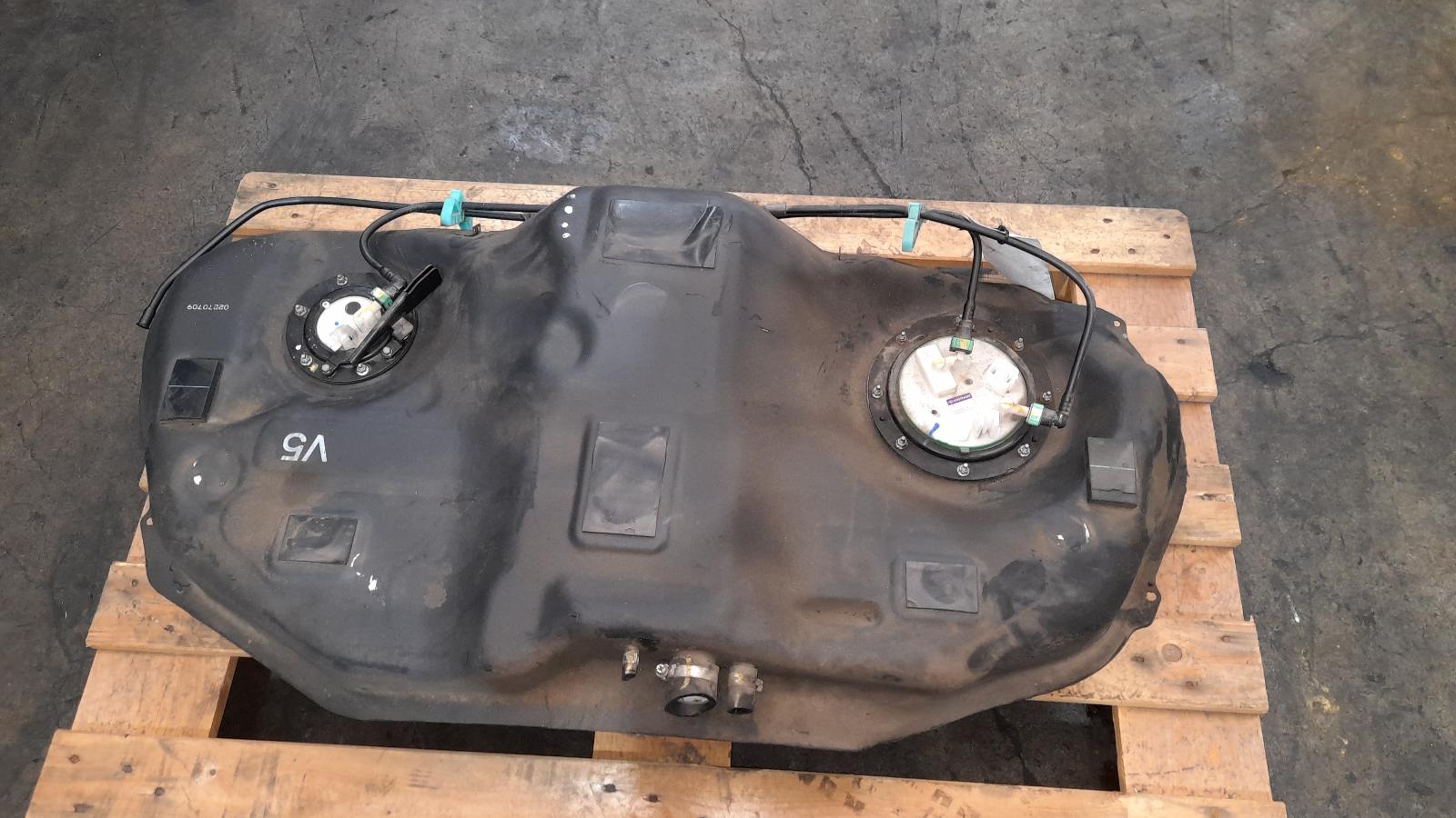 View Auto part Fuel Tank Subaru Wrx 2014