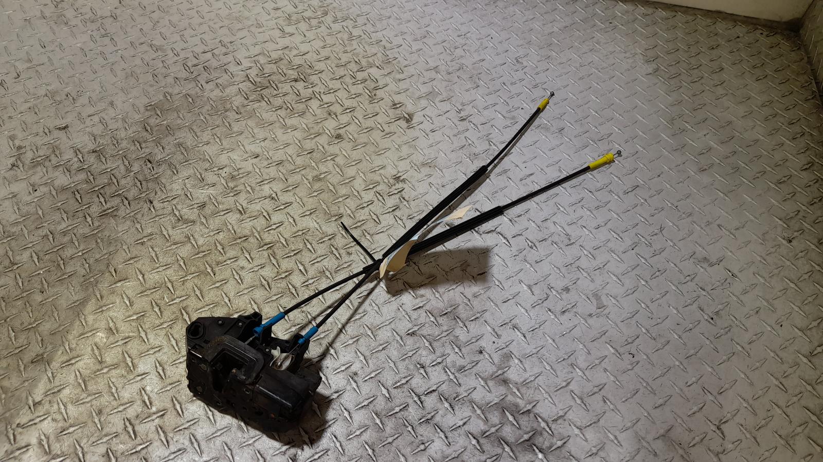 View Auto part Door/Boot/Gate Lock Holden Commodore 2011