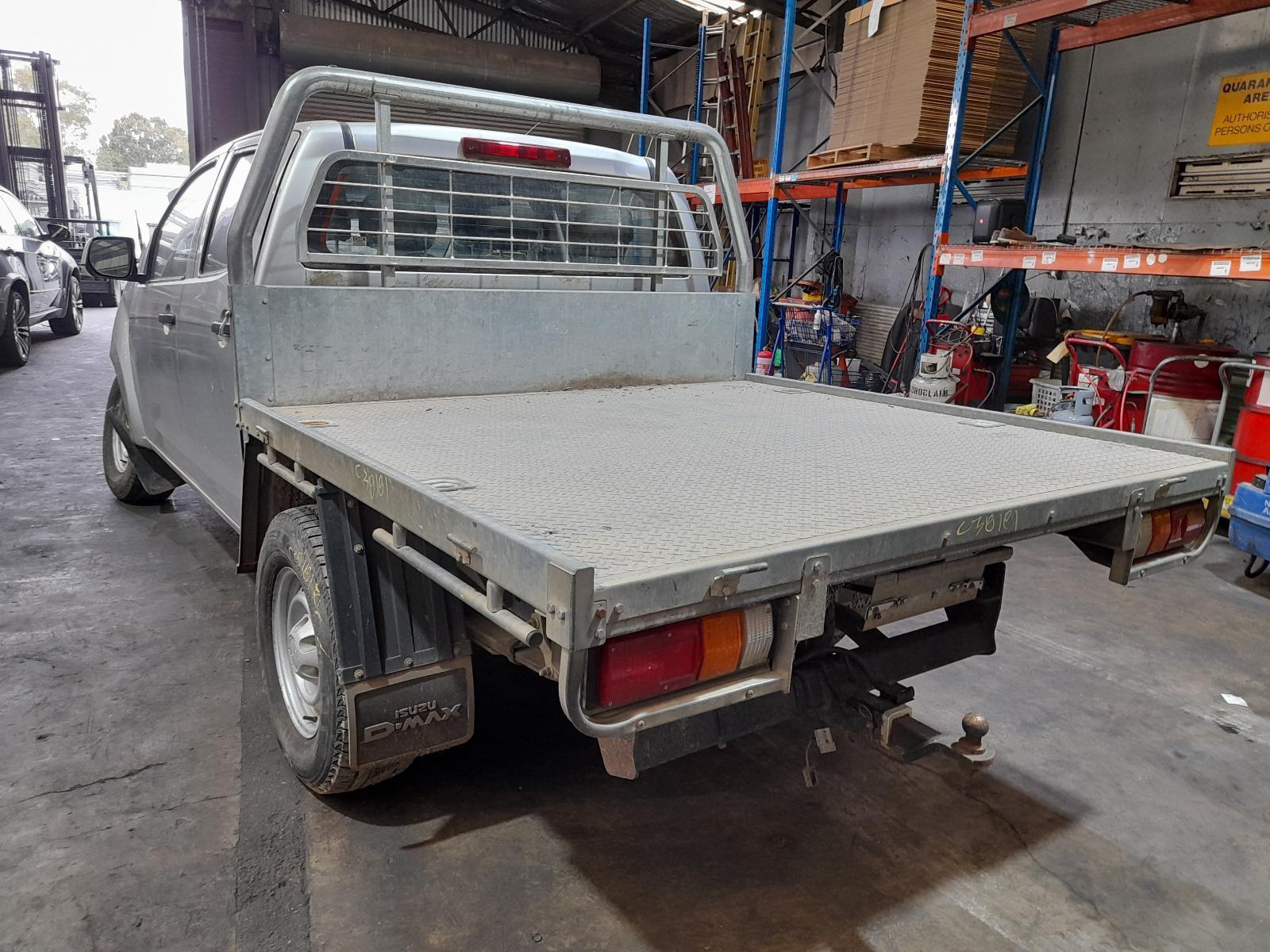 View Auto part Trans/Gearbox Isuzu Dmax 2013