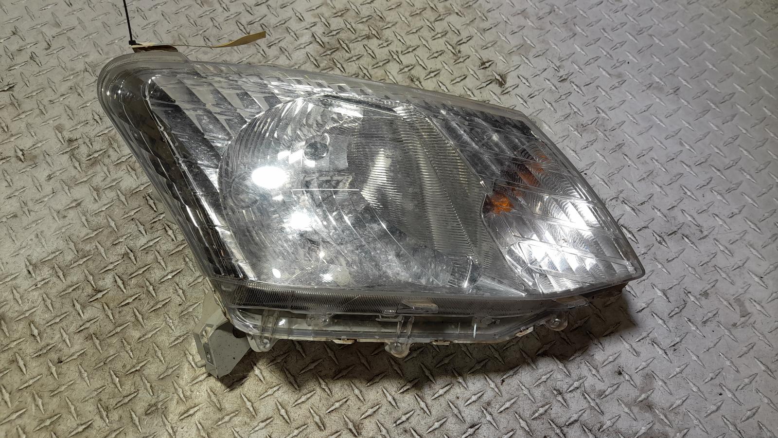 View Auto part Right Headlamp Isuzu Dmax 2013