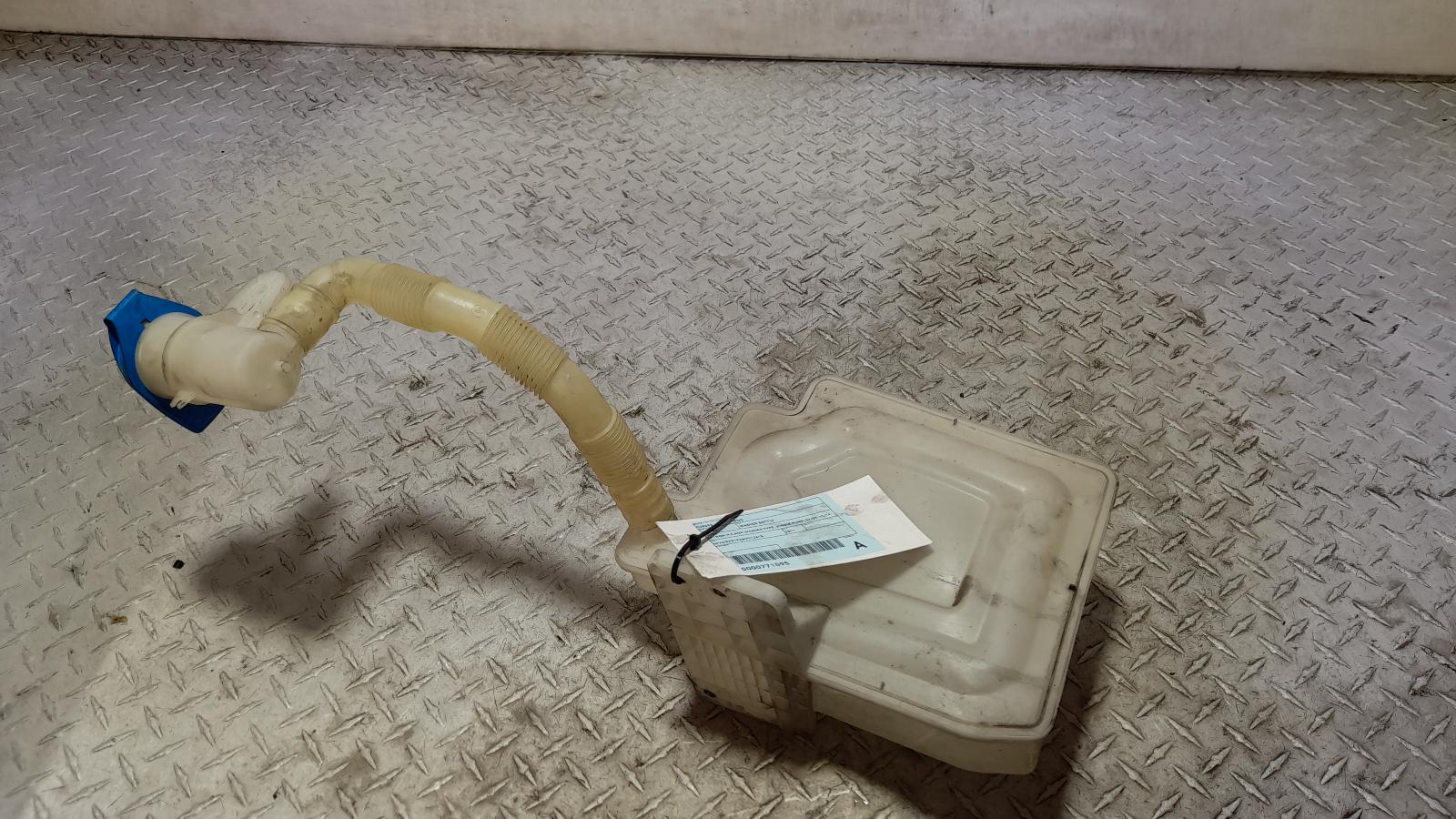 View Auto part Washer Bottle Volkswagen Eos 2011