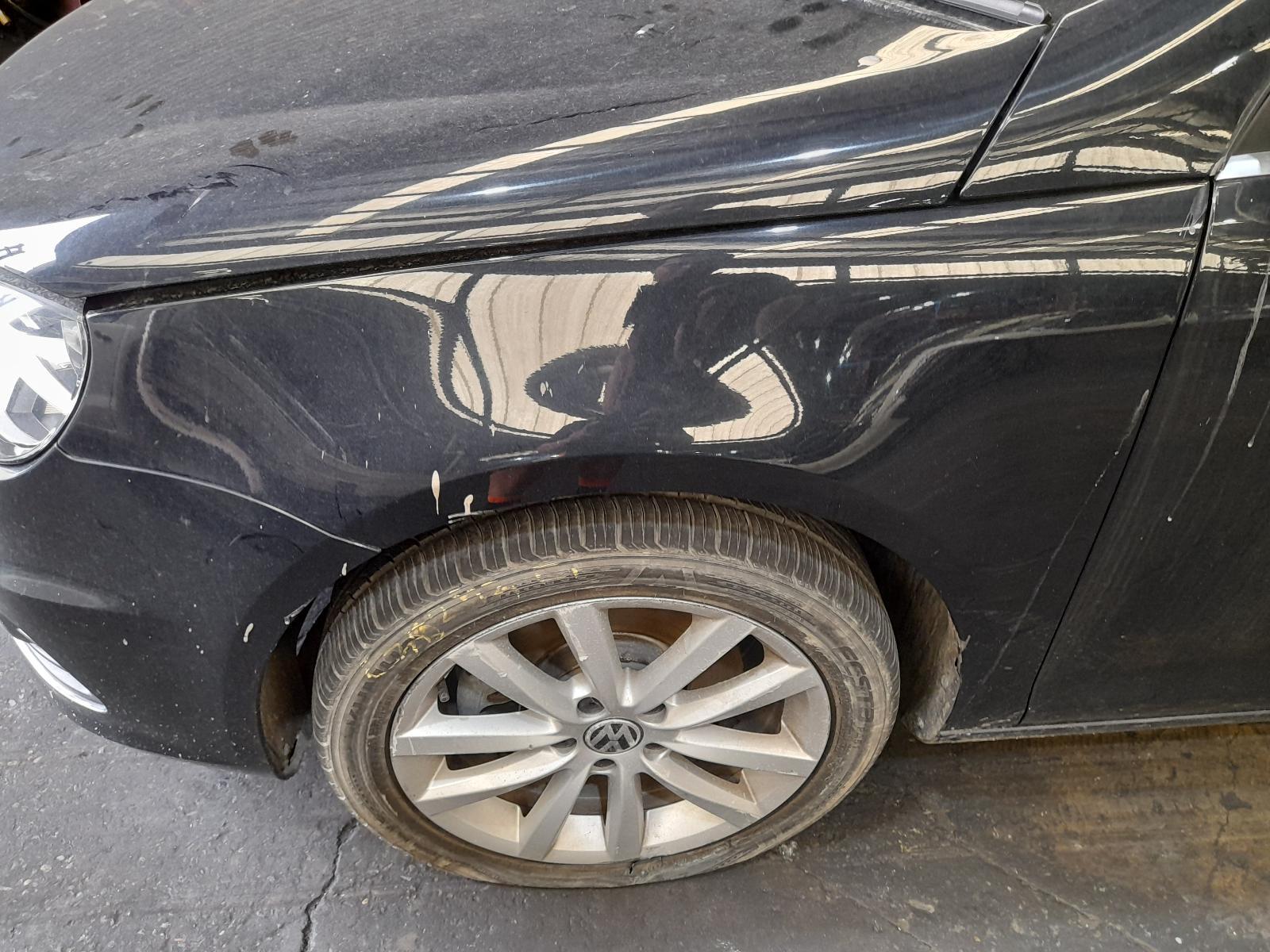 View Auto part Left Guard Volkswagen Eos 2011