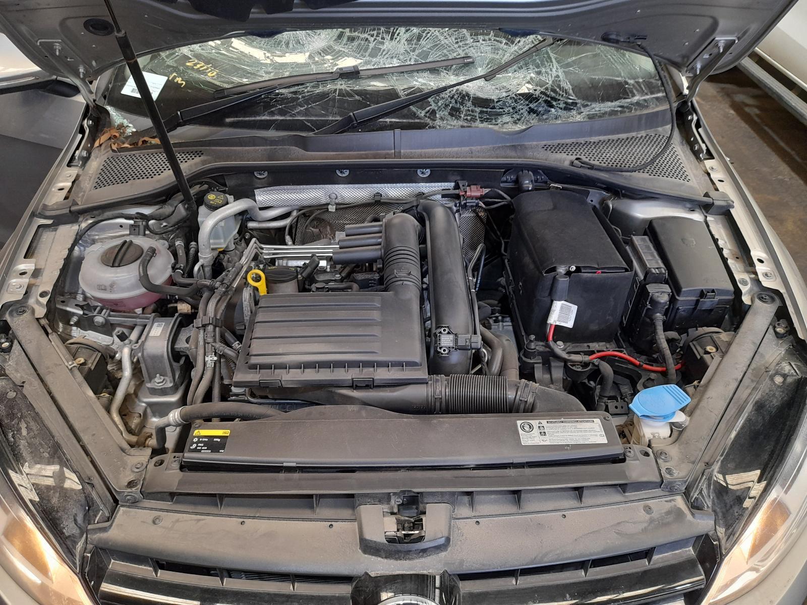 View Auto part Engine Volkswagen Golf 2014