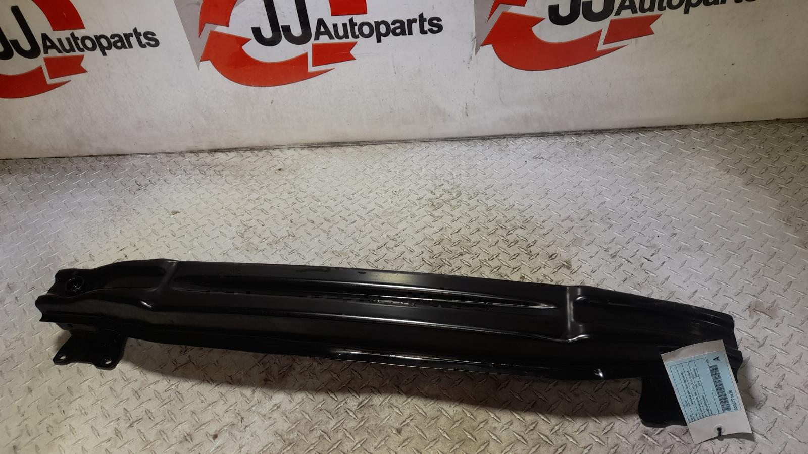 View Auto part R/Bar Bracket/Reinfo Volkswagen Golf 2014