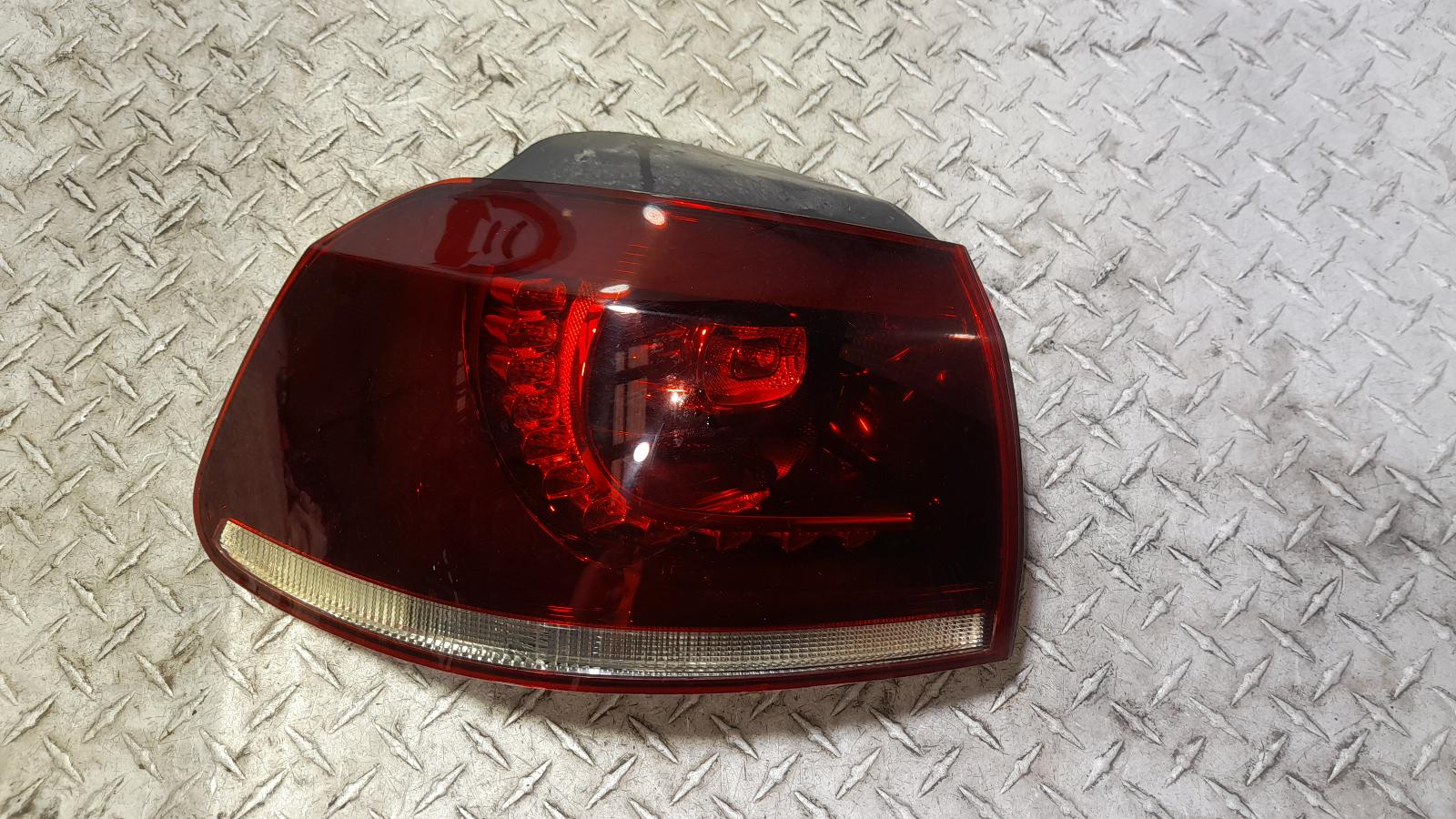 View Auto part Left Taillight Volkswagen Golf 2011