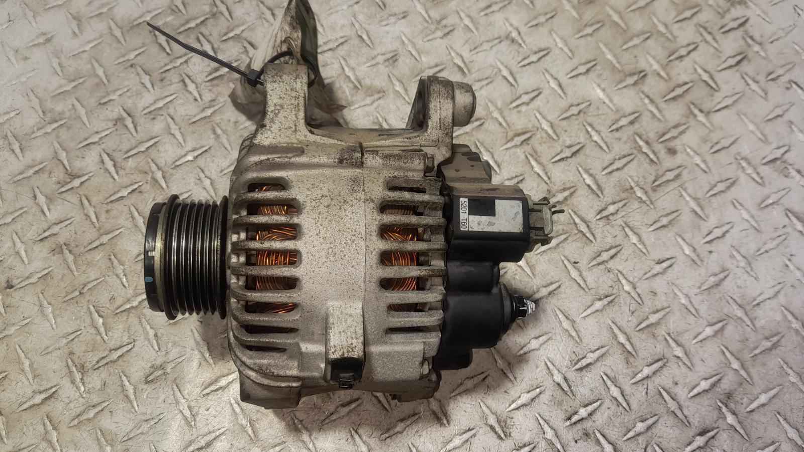 View Auto part Alternator Kia Sportage 2012